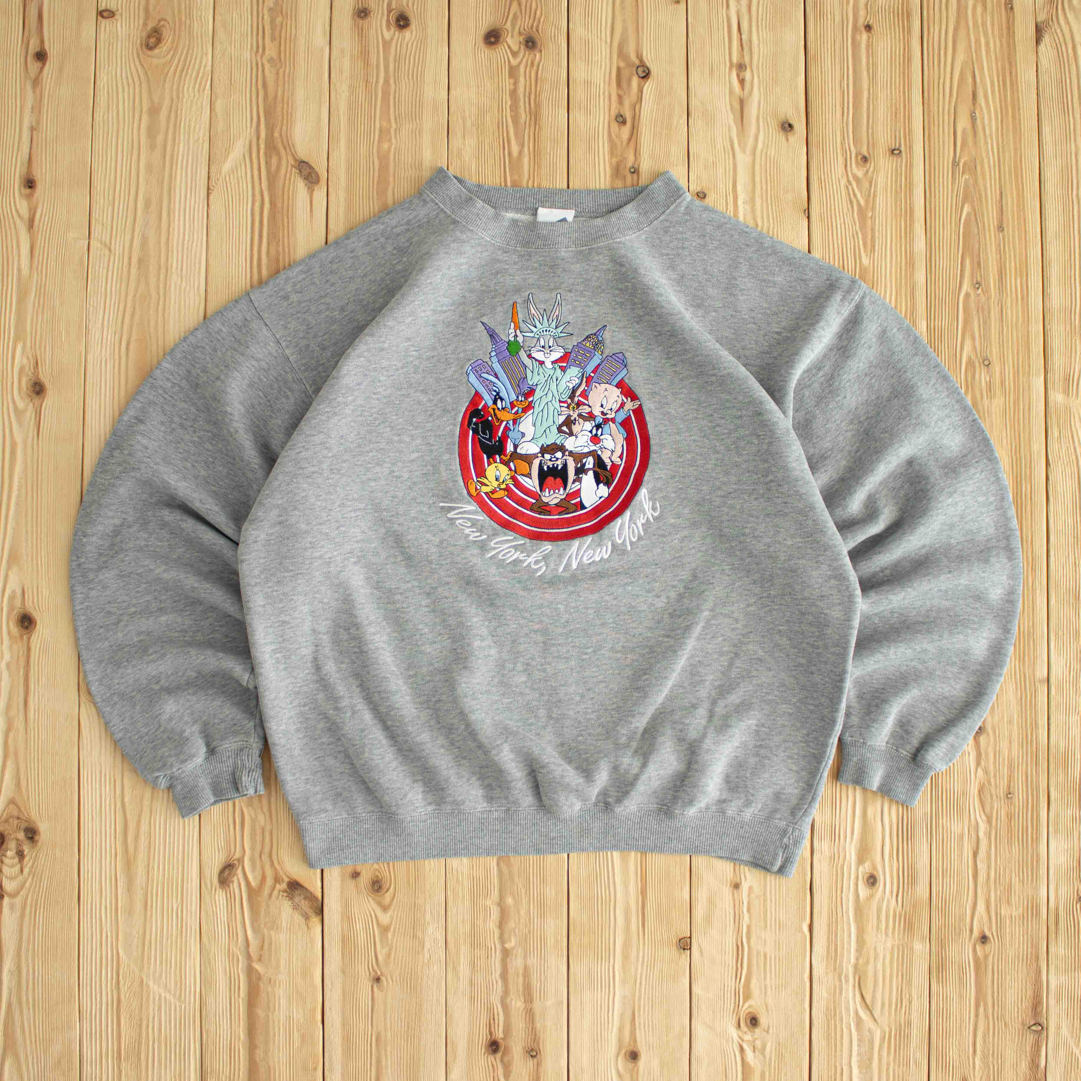(M) Looney Tunes New York Vintage Embroidered Sweatshirt Gray