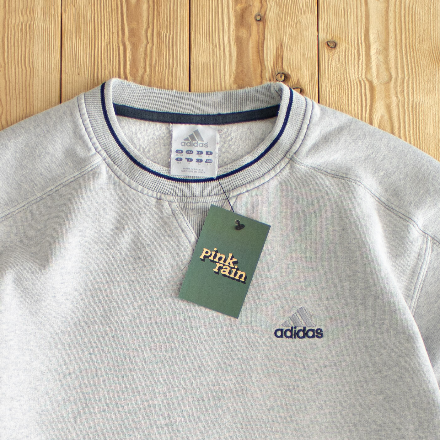 (S) Adidas Vintage Embroidered Sweatshirt Gray