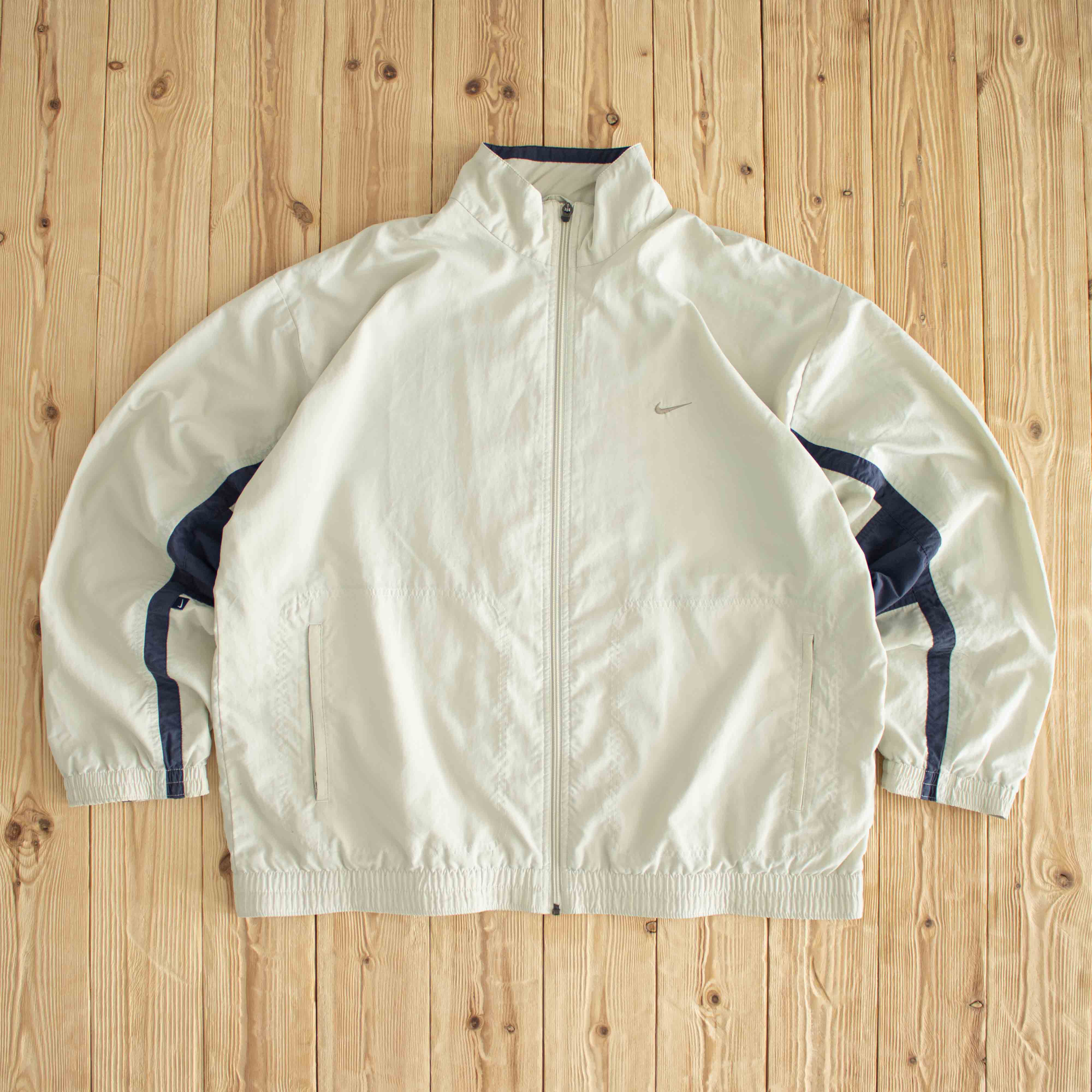 (L) Nike Swoosh Vintage Embroidered Jacket Beige