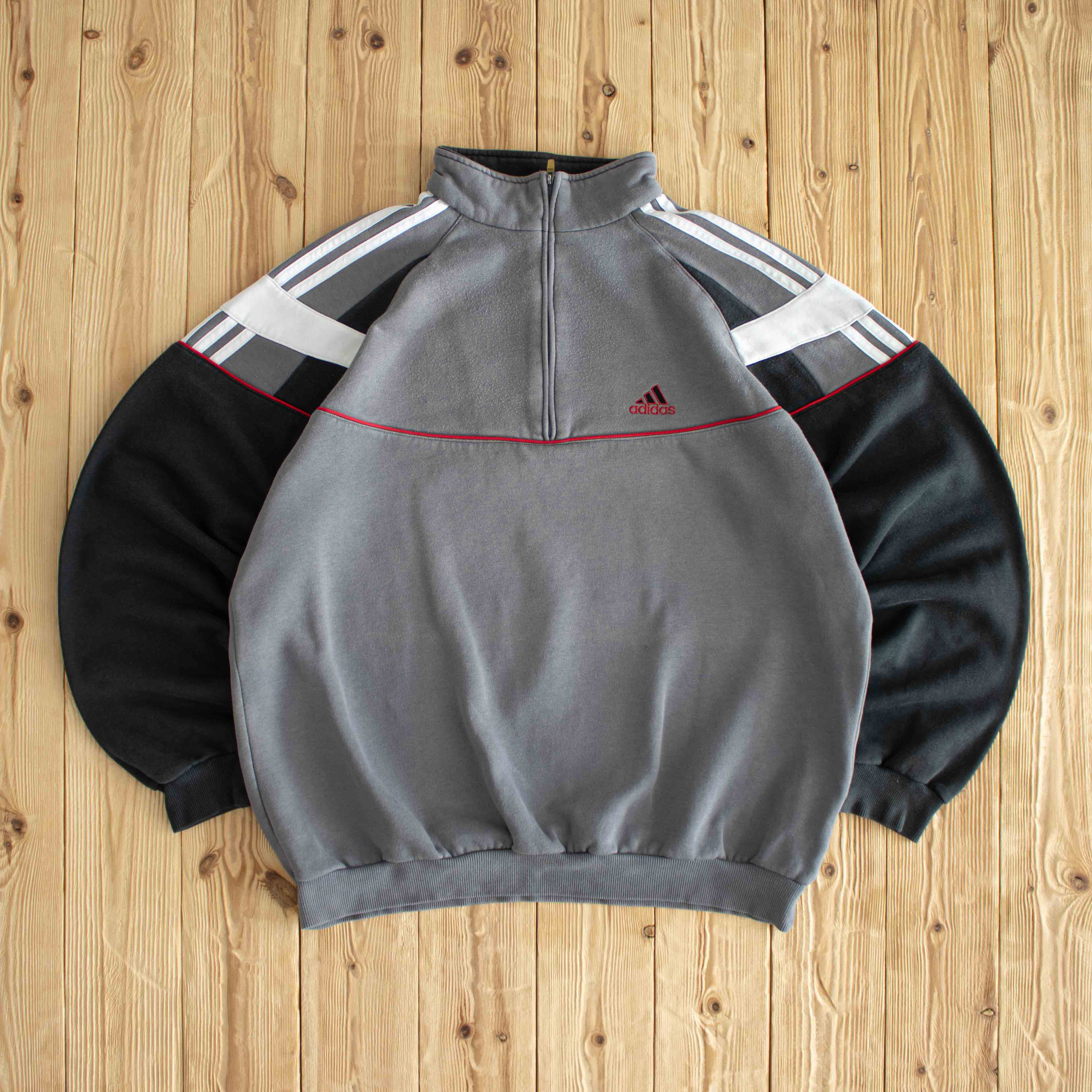 (L) Adidas Vintage Embroidered Quarter-Zip Gray