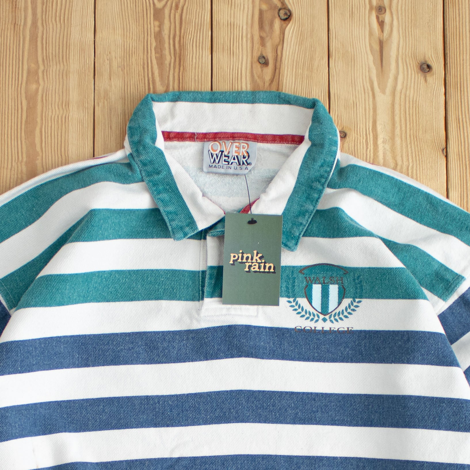 (M) Walsh College Vintage Button-Up Sweatshirt Striped