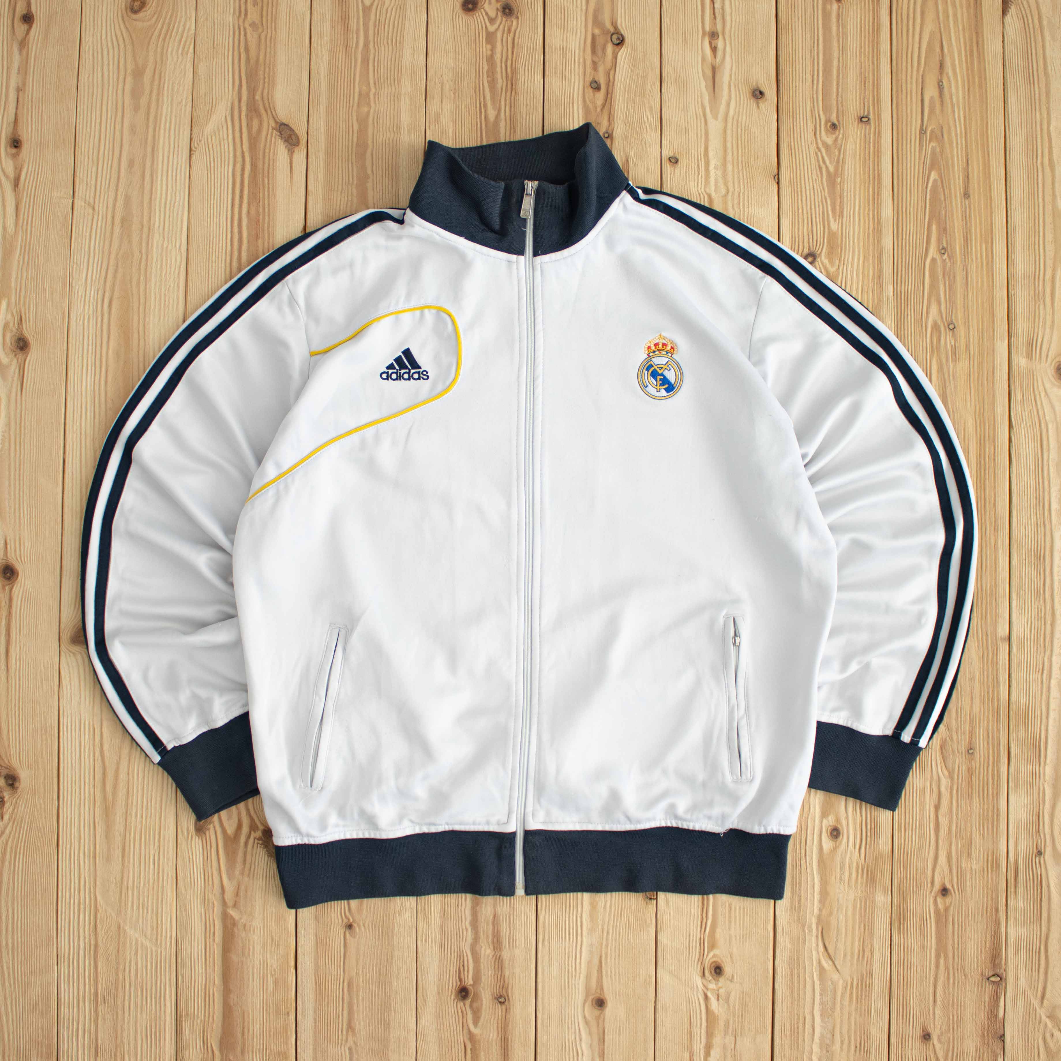 (L) Adidas Real Madrid Vintage Embroidered Full-Zip Sweatshirt White