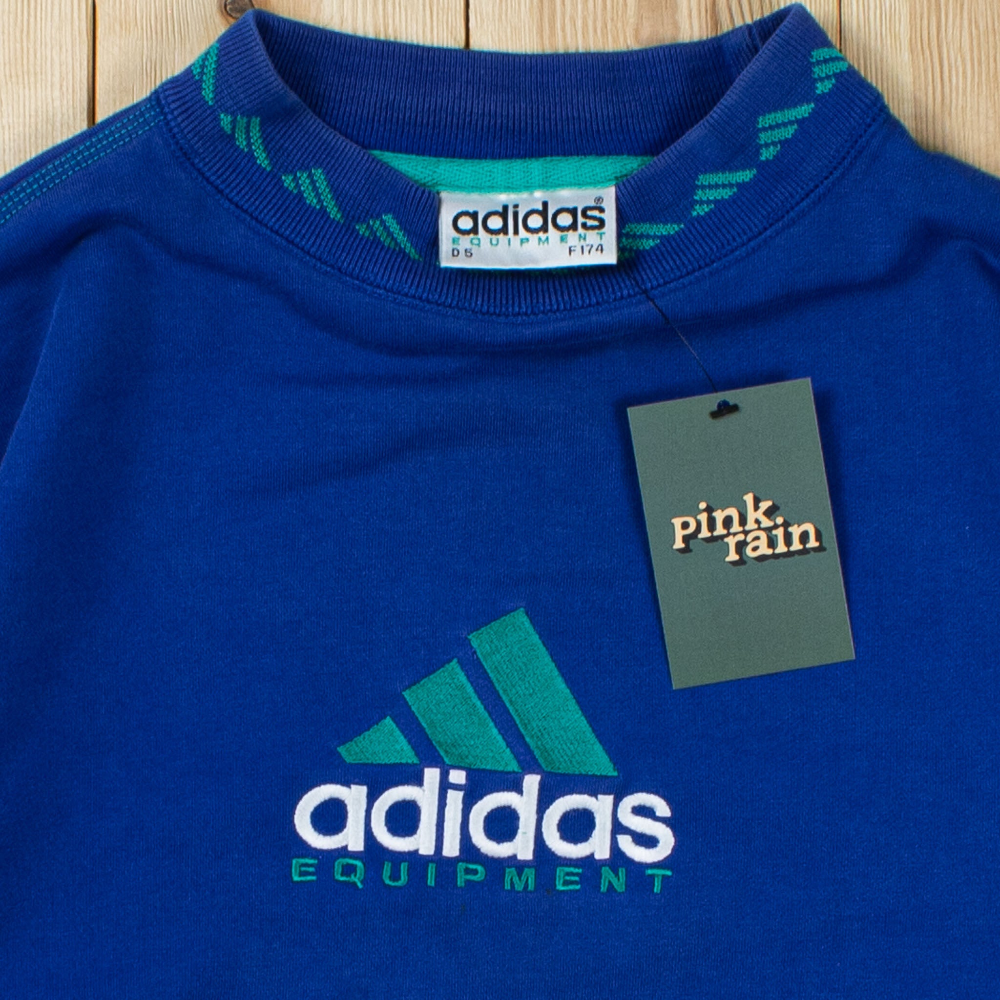 (S) Vintage Adidas Equipment Embroidered Sweatshirt