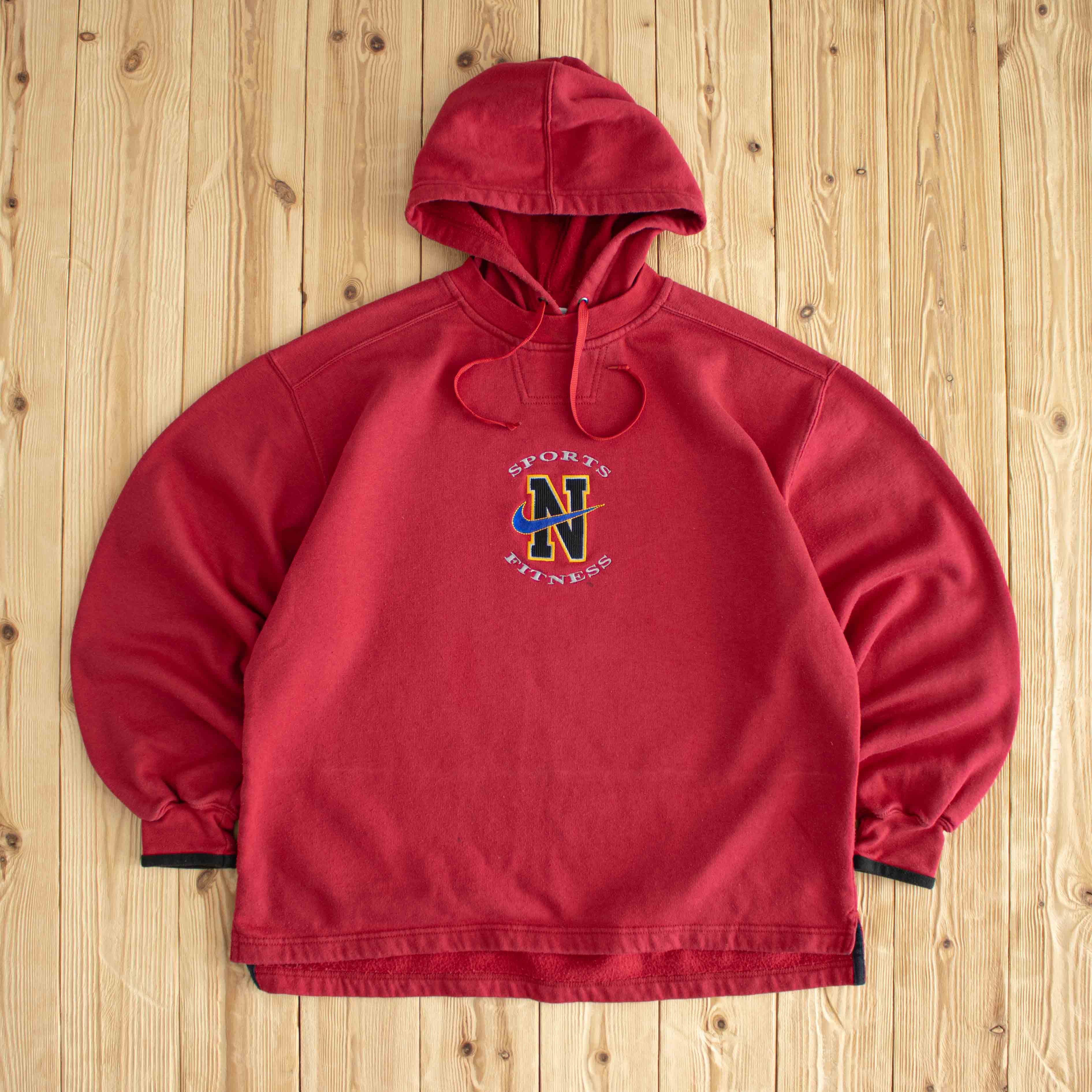 (M) Nike Sports & Fitness Vintage Embroidered Hoodie Red