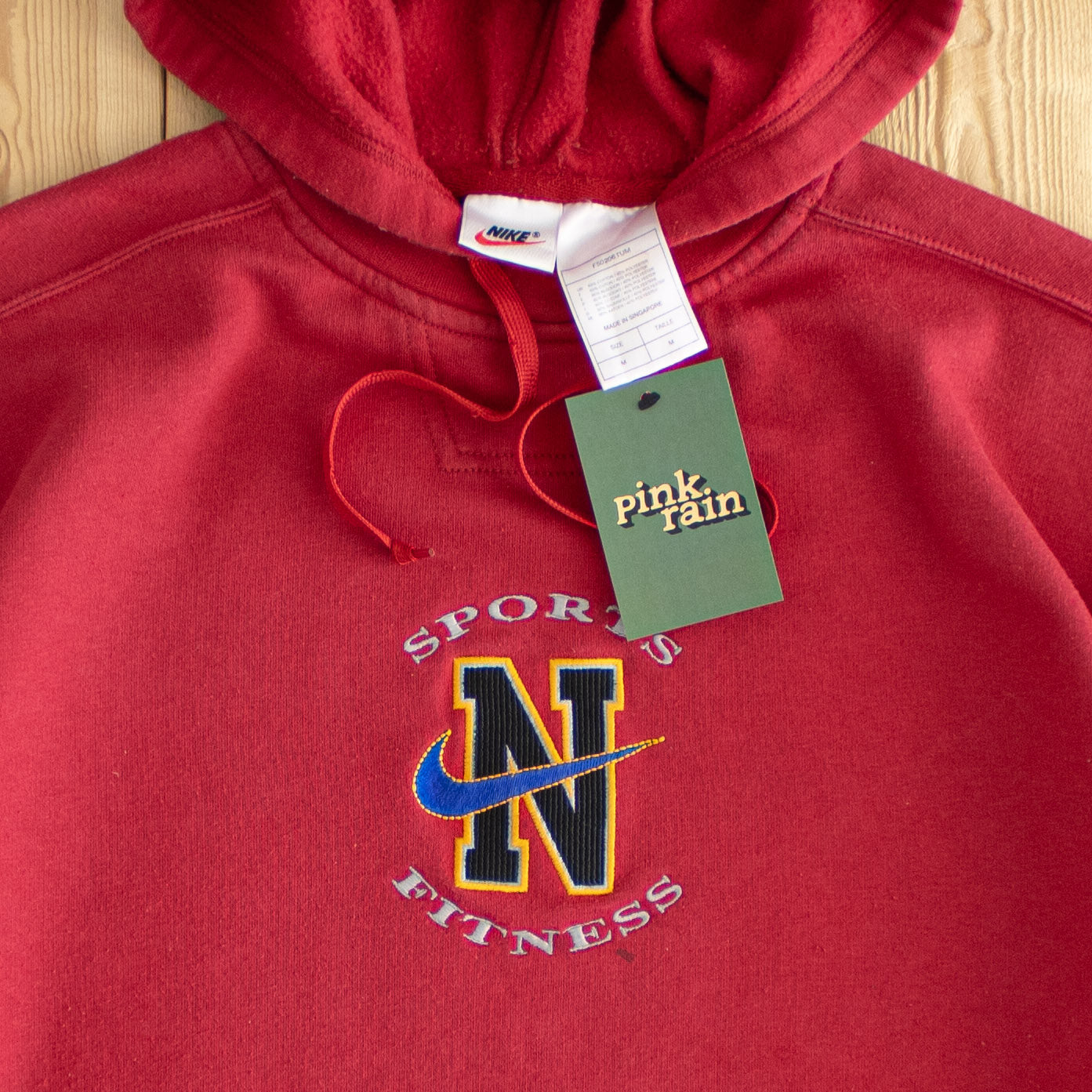 (M) Nike Sports & Fitness Vintage Embroidered Hoodie Red