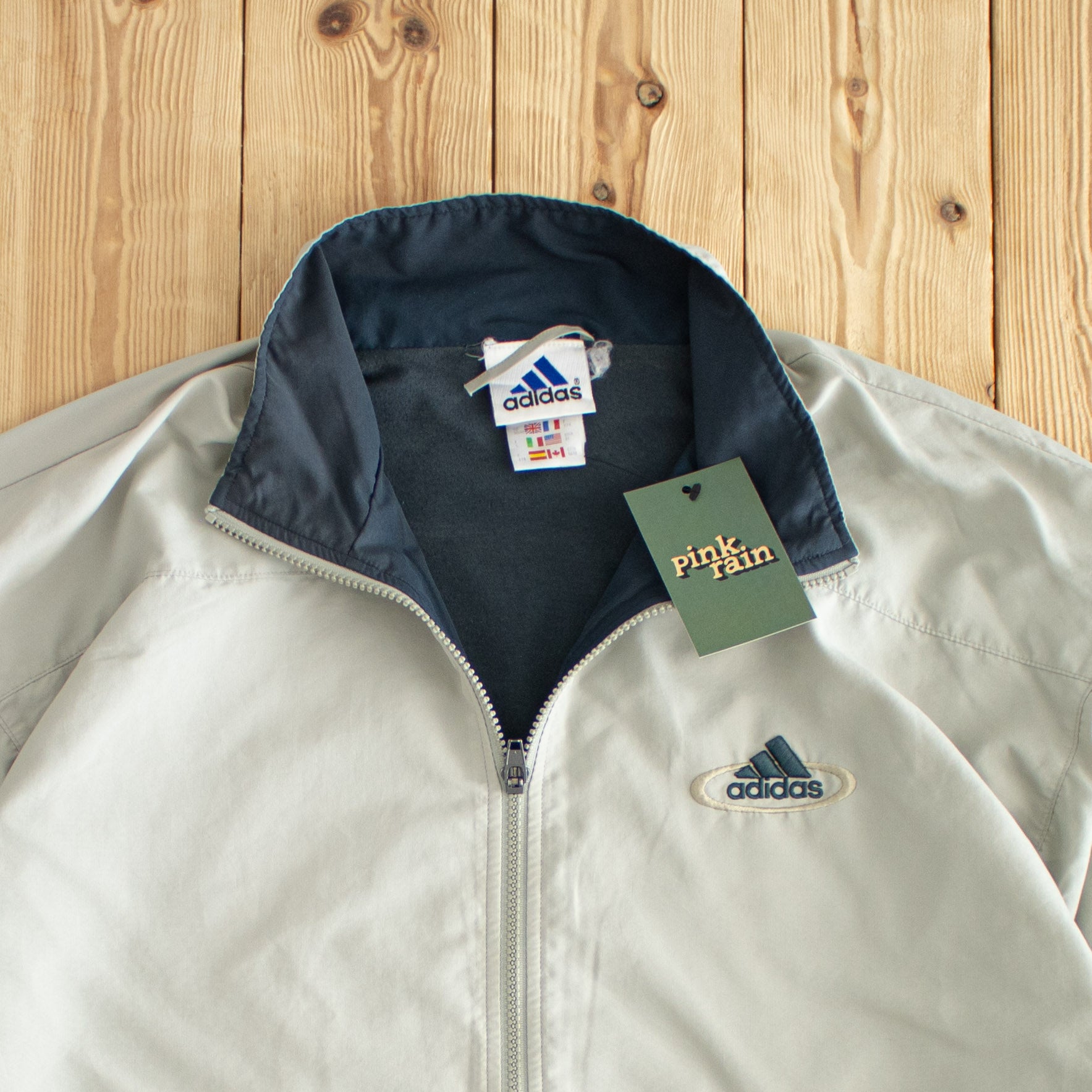 (L) Adidas Vintage Embroidered Jacket Beige