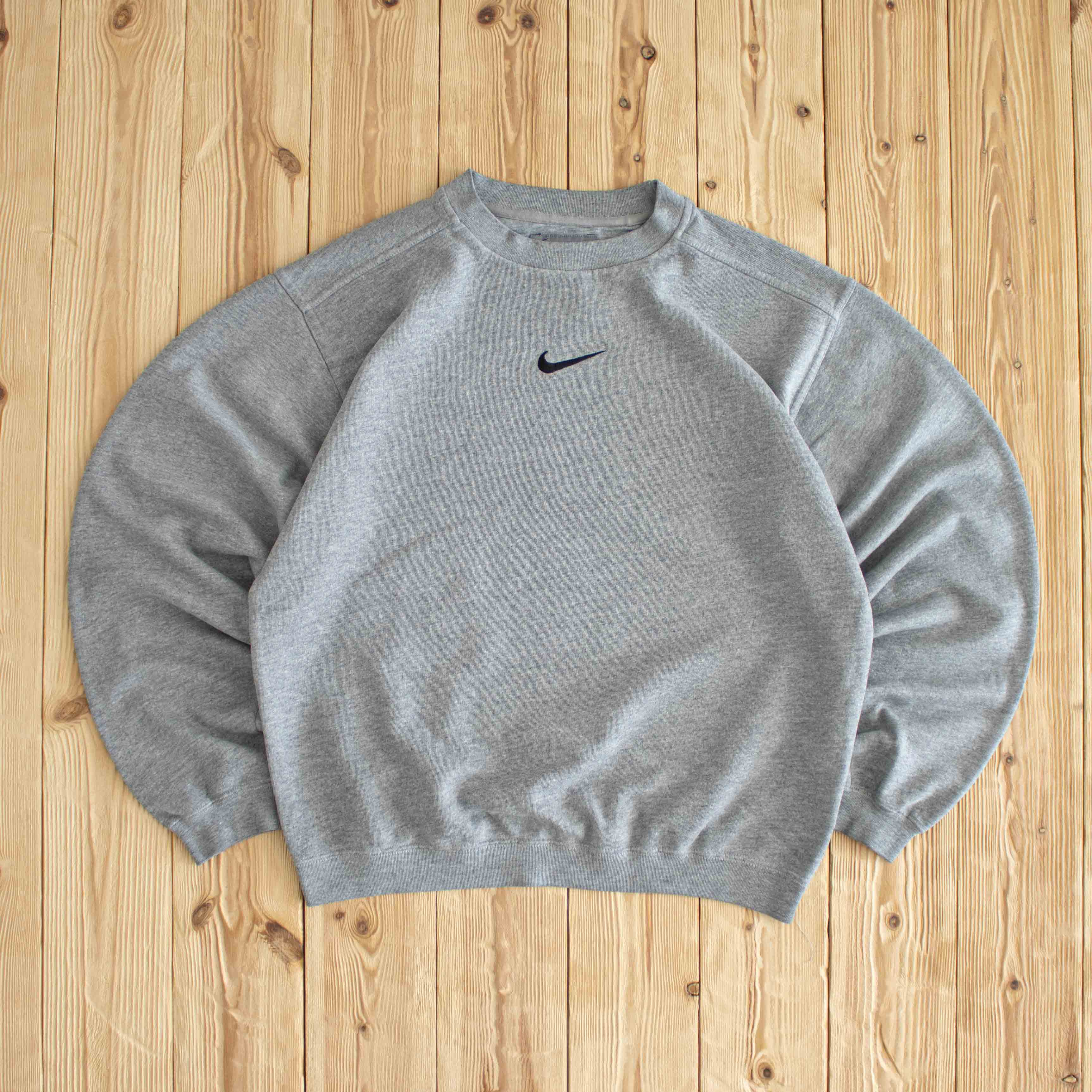 (S/M) Nike Center Swoosh Vintage Embroidered Sweatshirt Gray