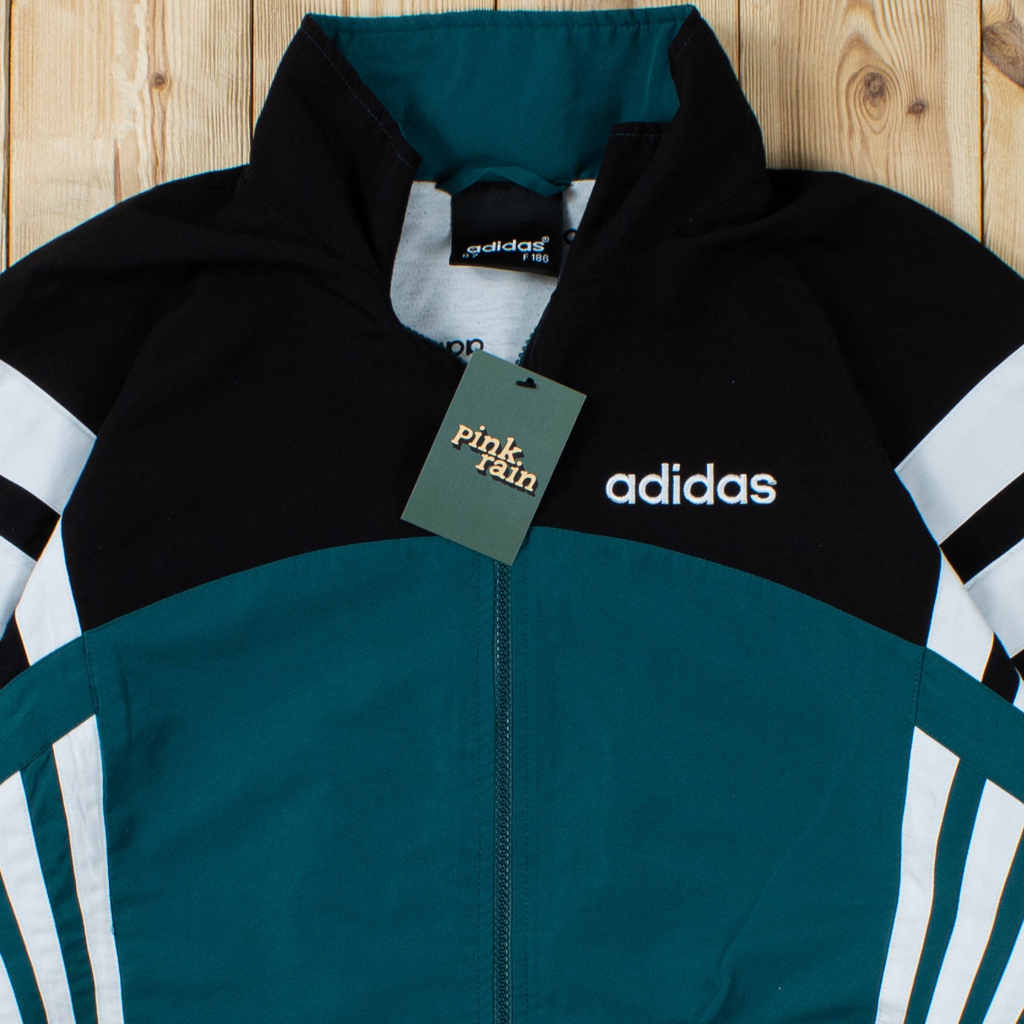 (L) Vintage Adidas Embroidered Jacket