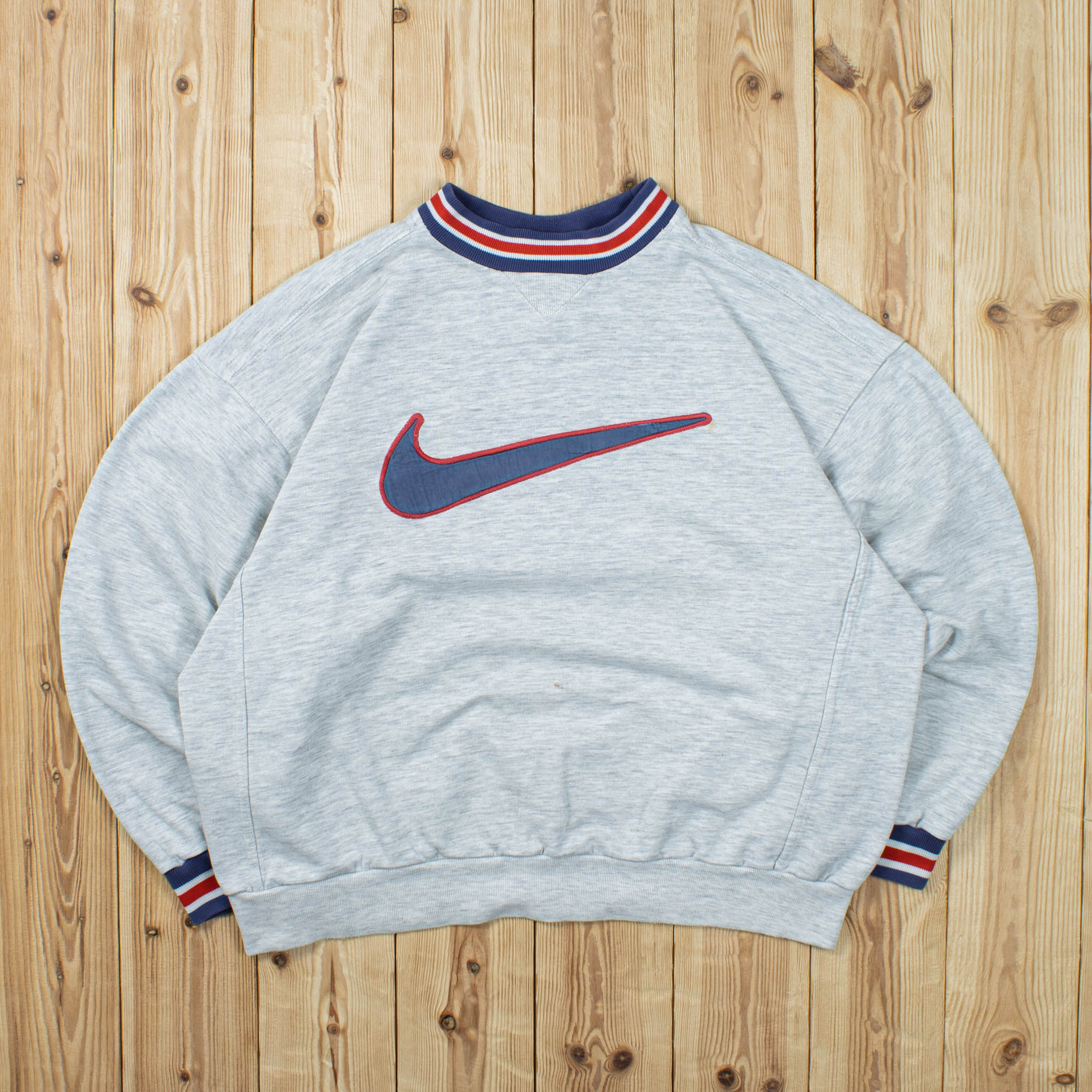 (S/M) Vintage Nike Swoosh Embroidered Sweatshirt