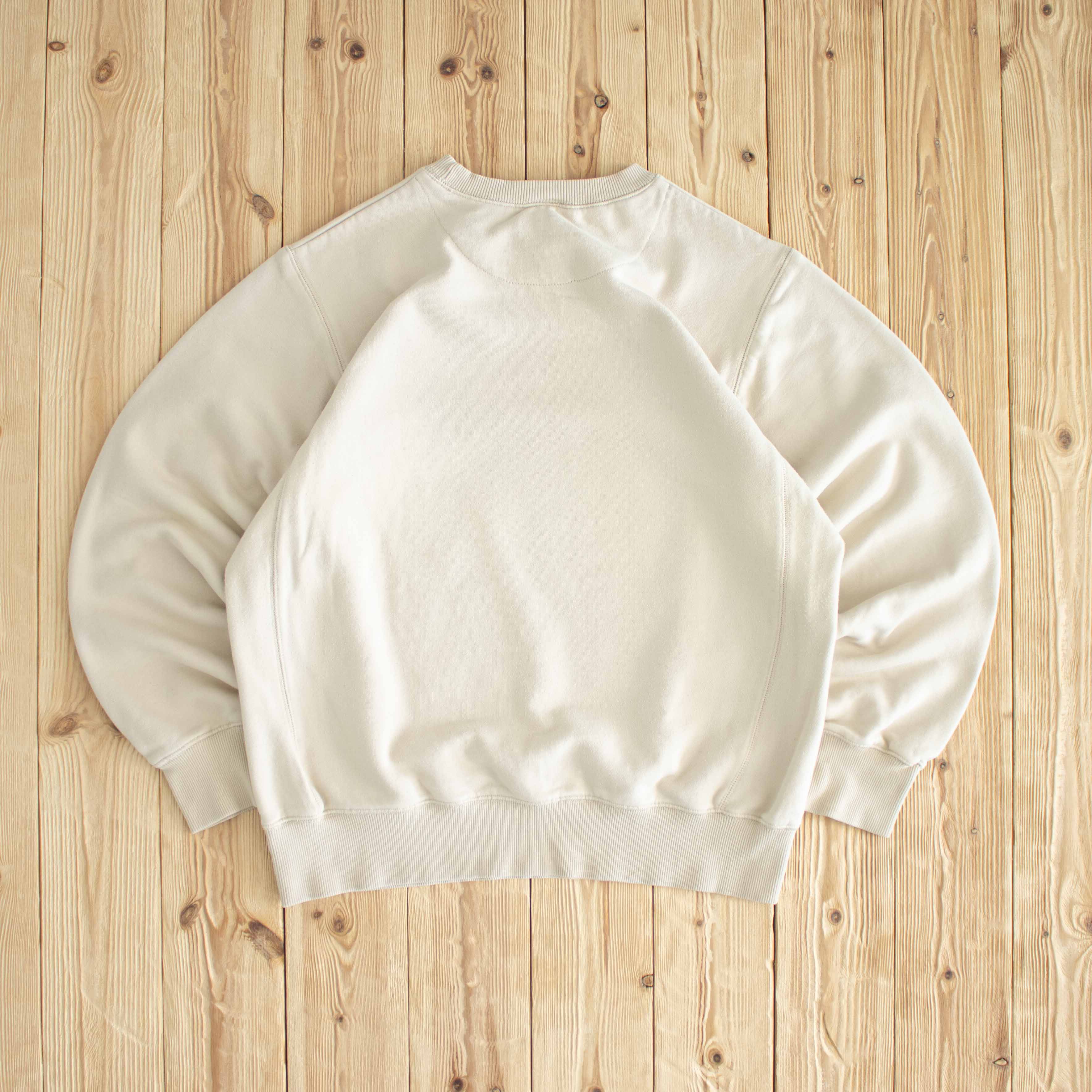 (M) Nike Vintage Essential Embroidered Sweatshirt Beige