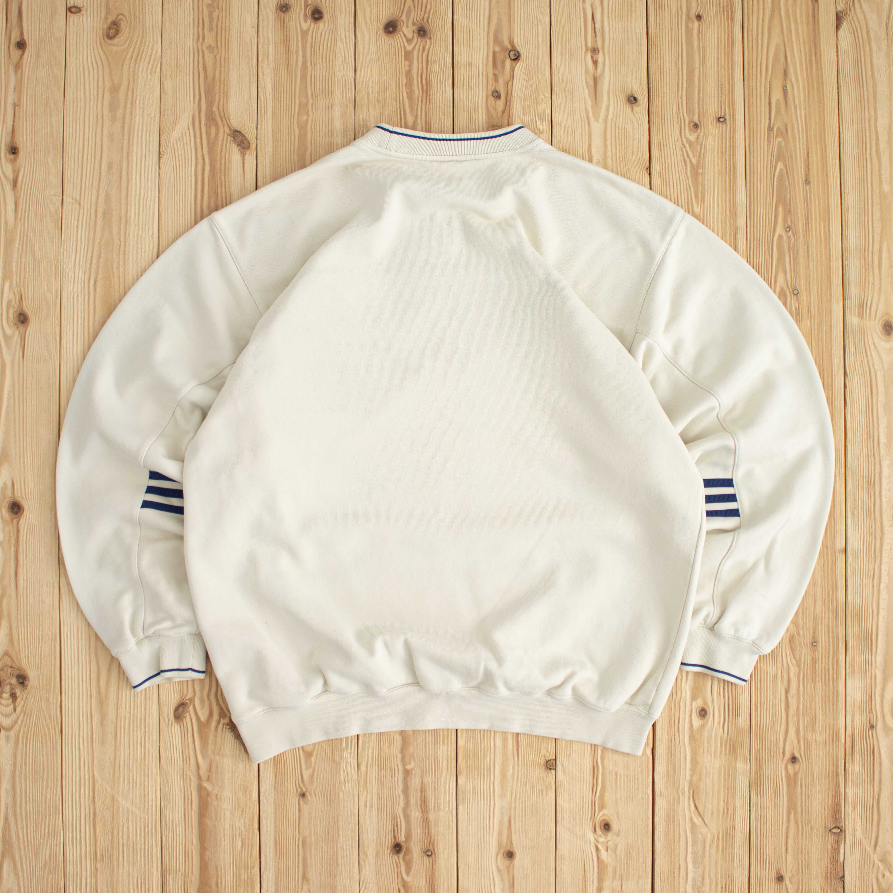 (L) Adidas Vintage Embroidered Sweatshirt Beige