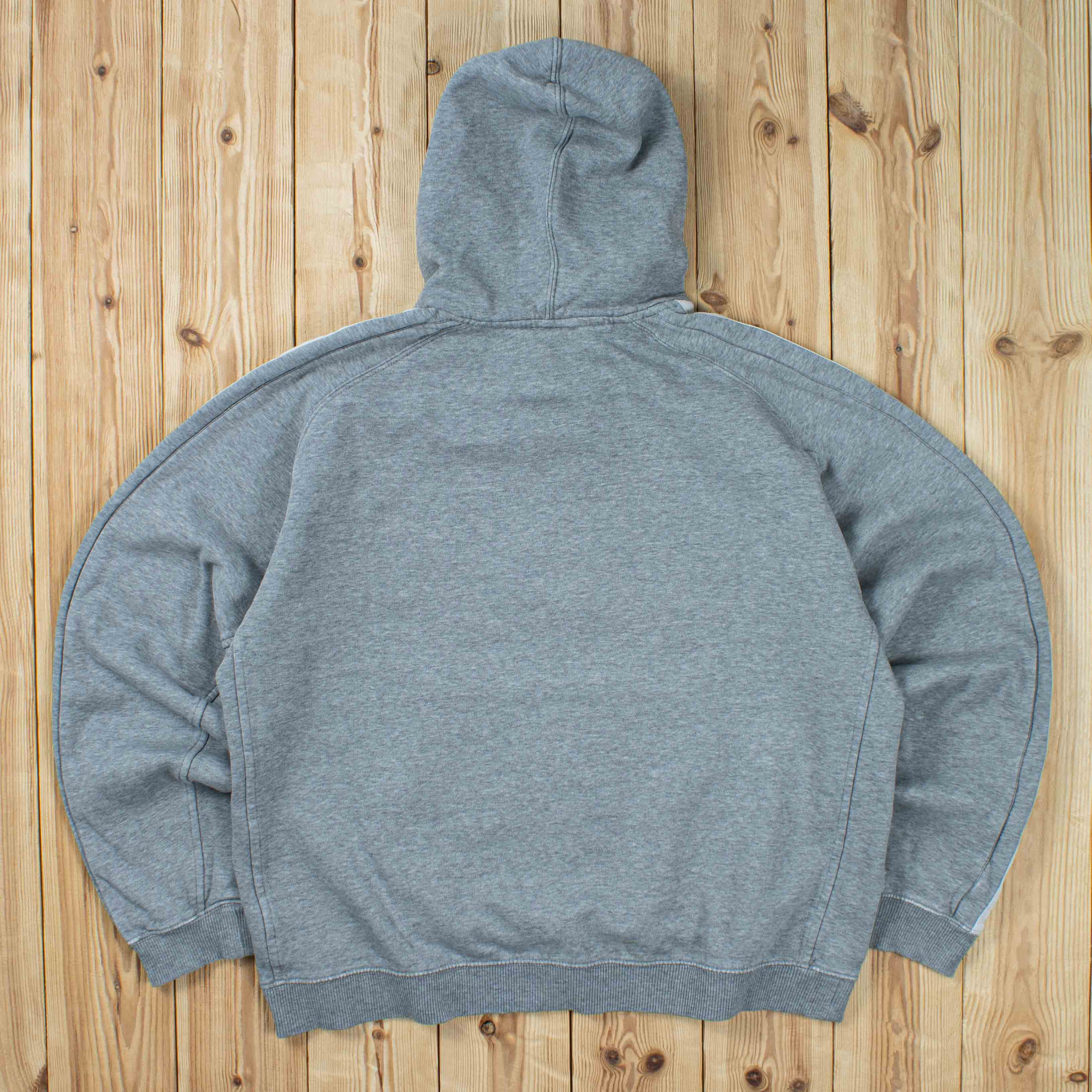 (M) Vintage Nike Logo Embroidered Hoodie