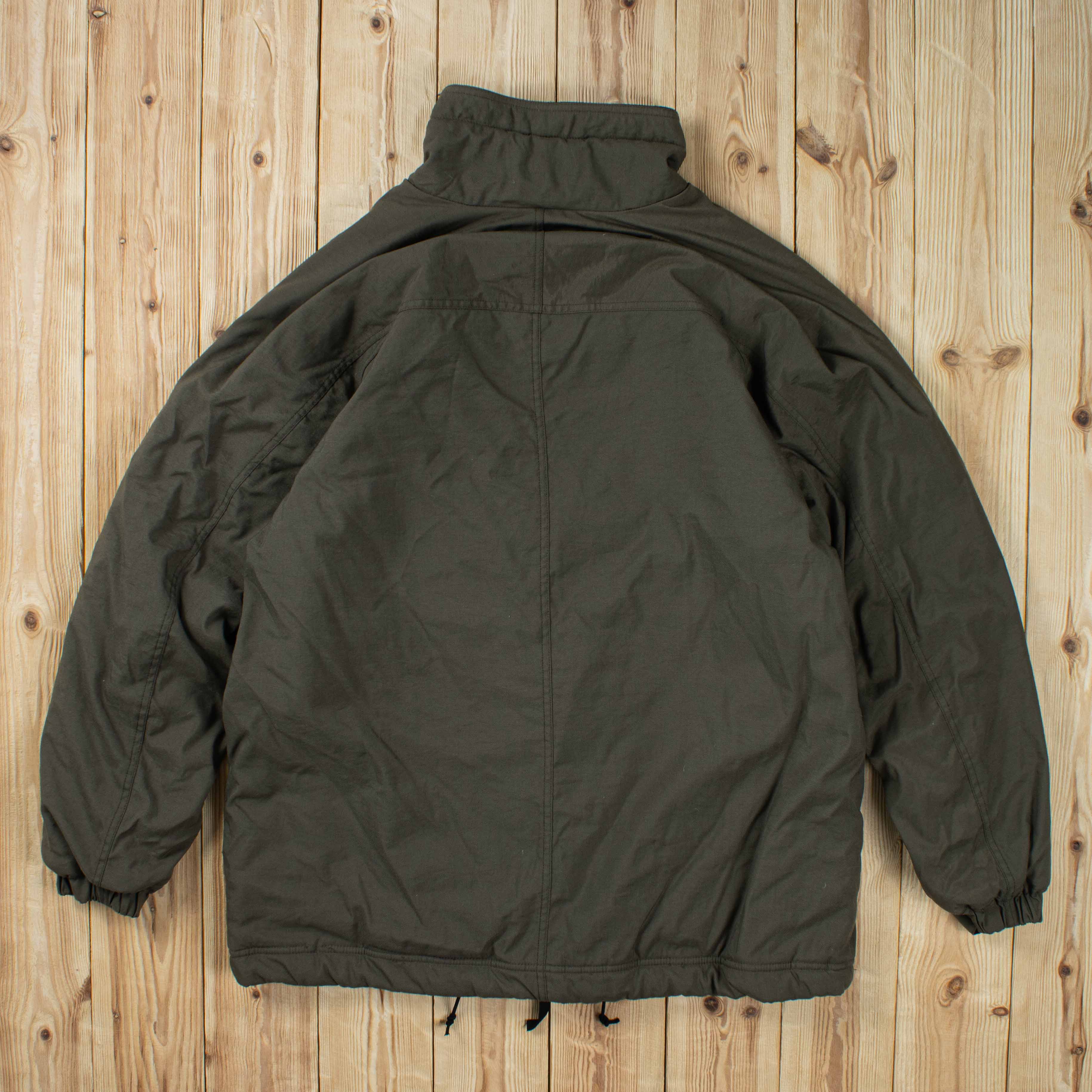 (L) Vintage Nike ACG Embroidered Puffer Jacket