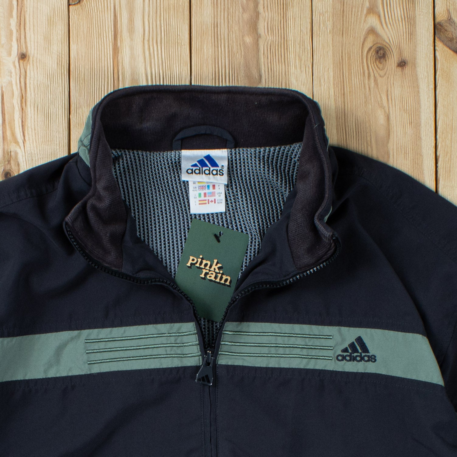 (M) Vintage Adidas Embroidered Jacket