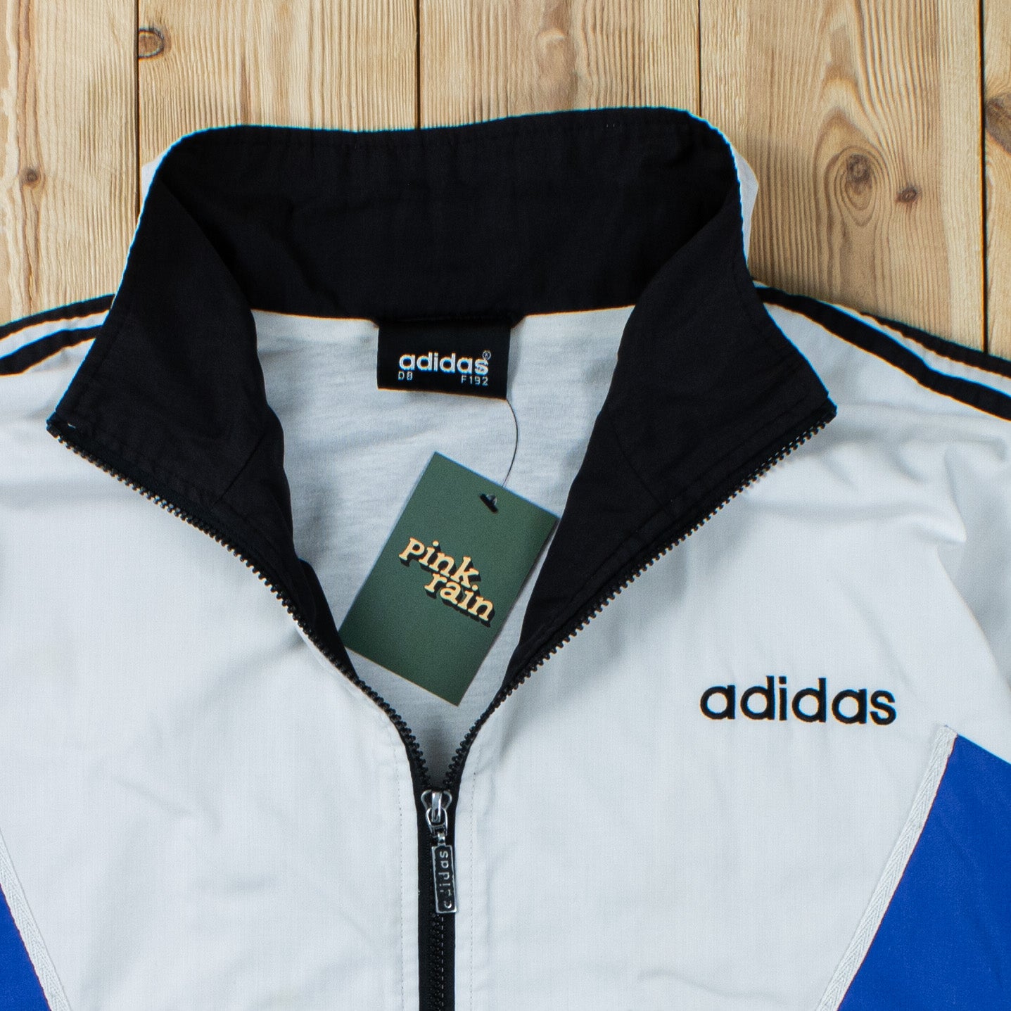 (L) Vintage Adidas Embroidered Jacket