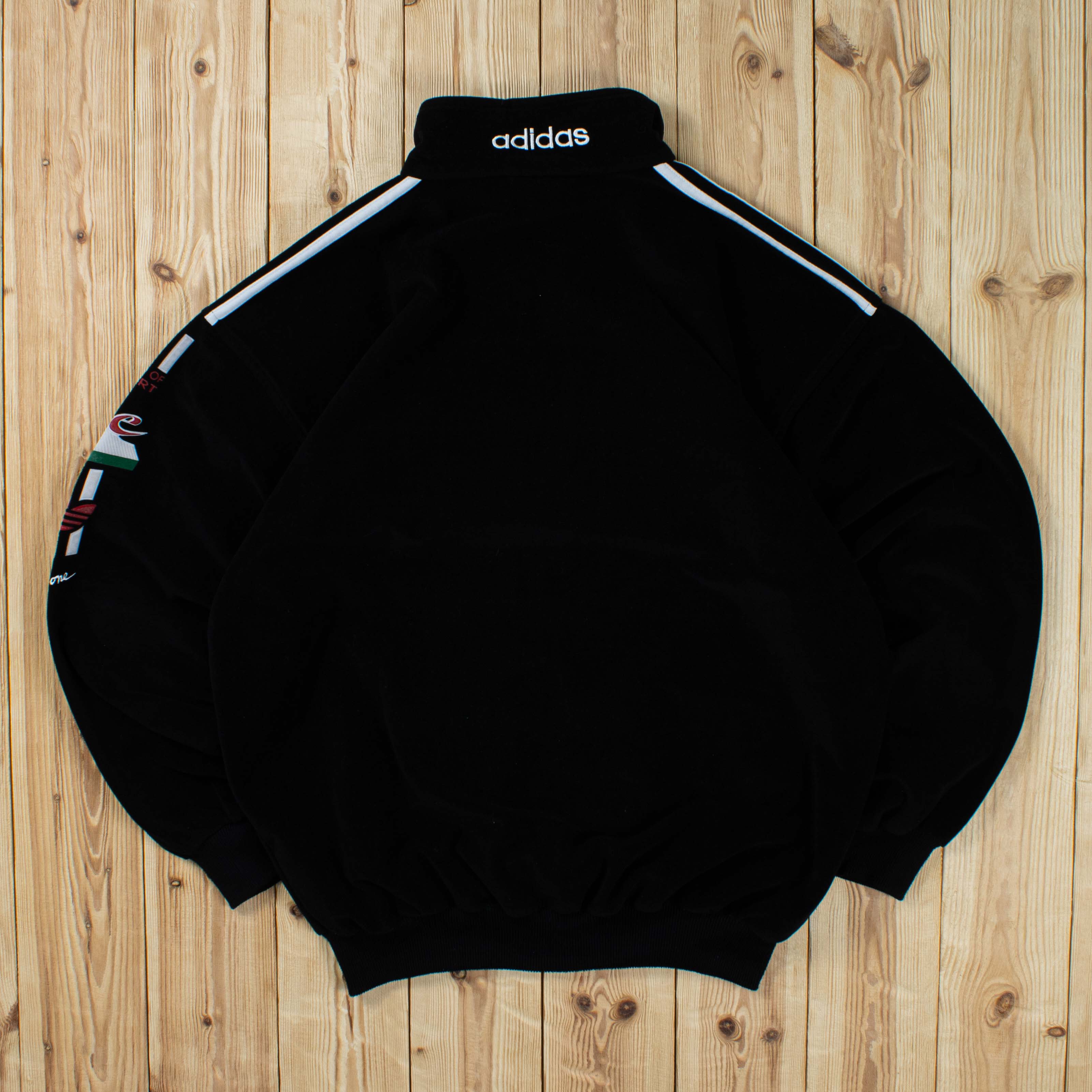 (L) Vintage Adidas The World Of Sport Embroidered Sweatshirt