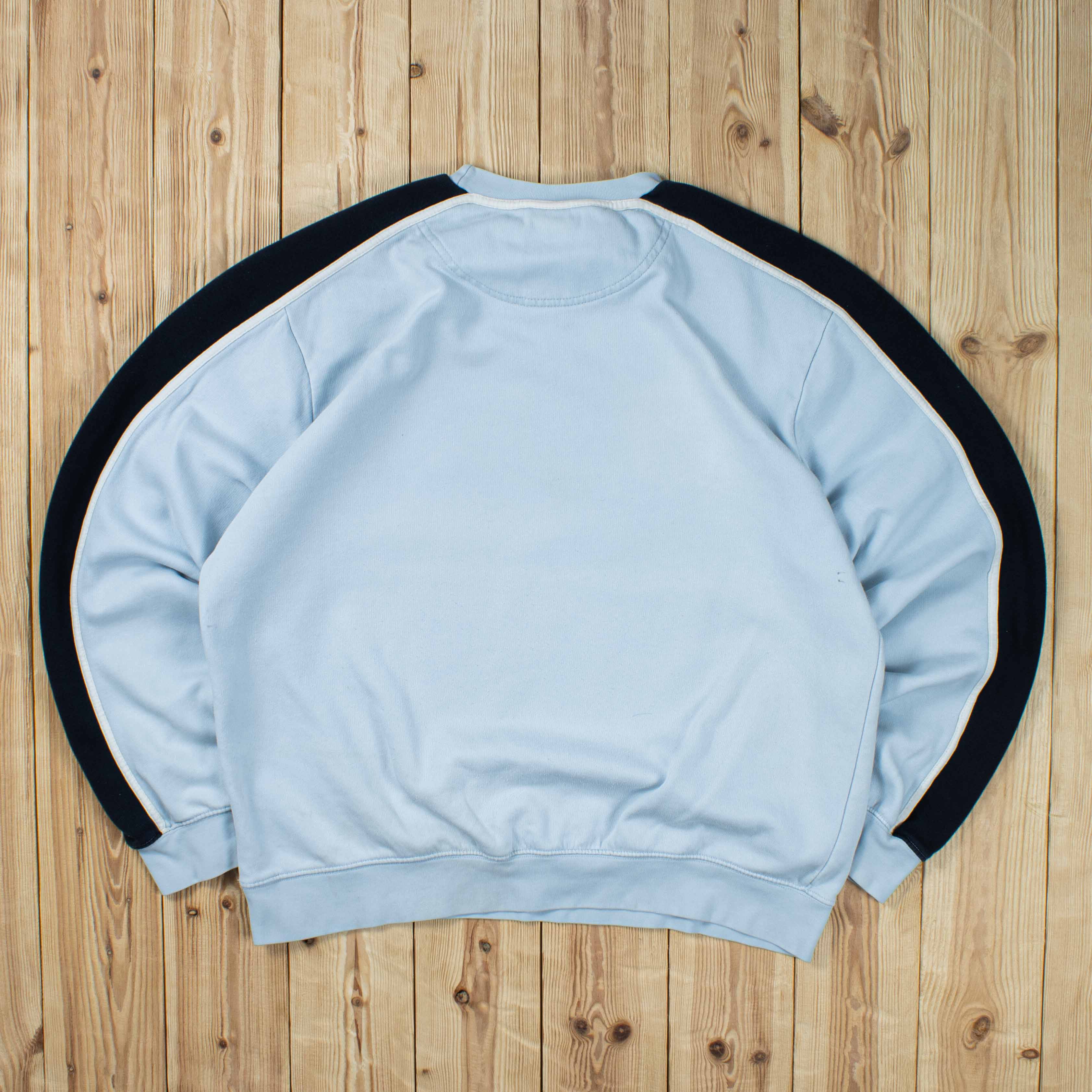 (L) Vintage Nike Logo Embroidered Sweatshirt