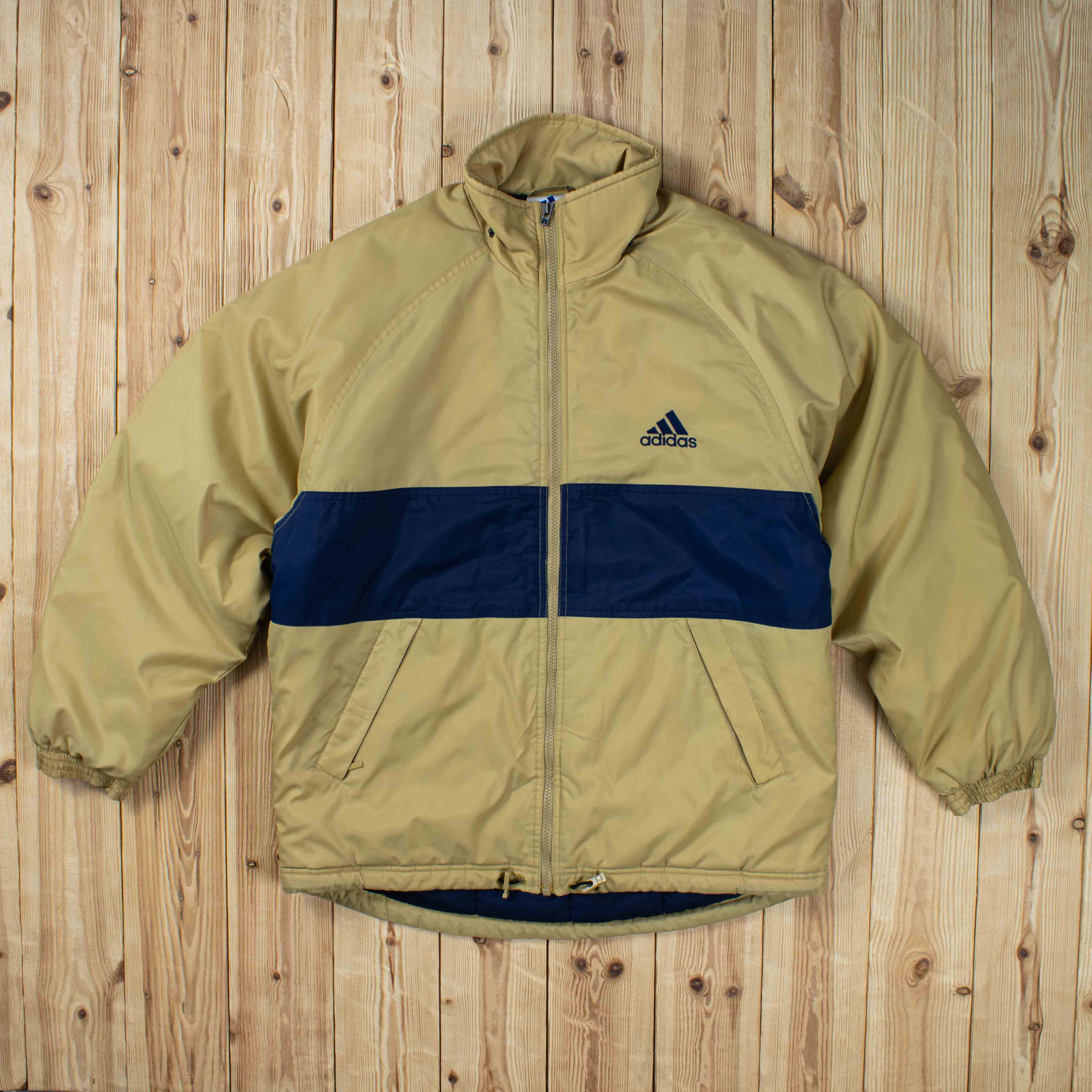 (M/L) Vintage Adidas Embroidered Puffer Jacket