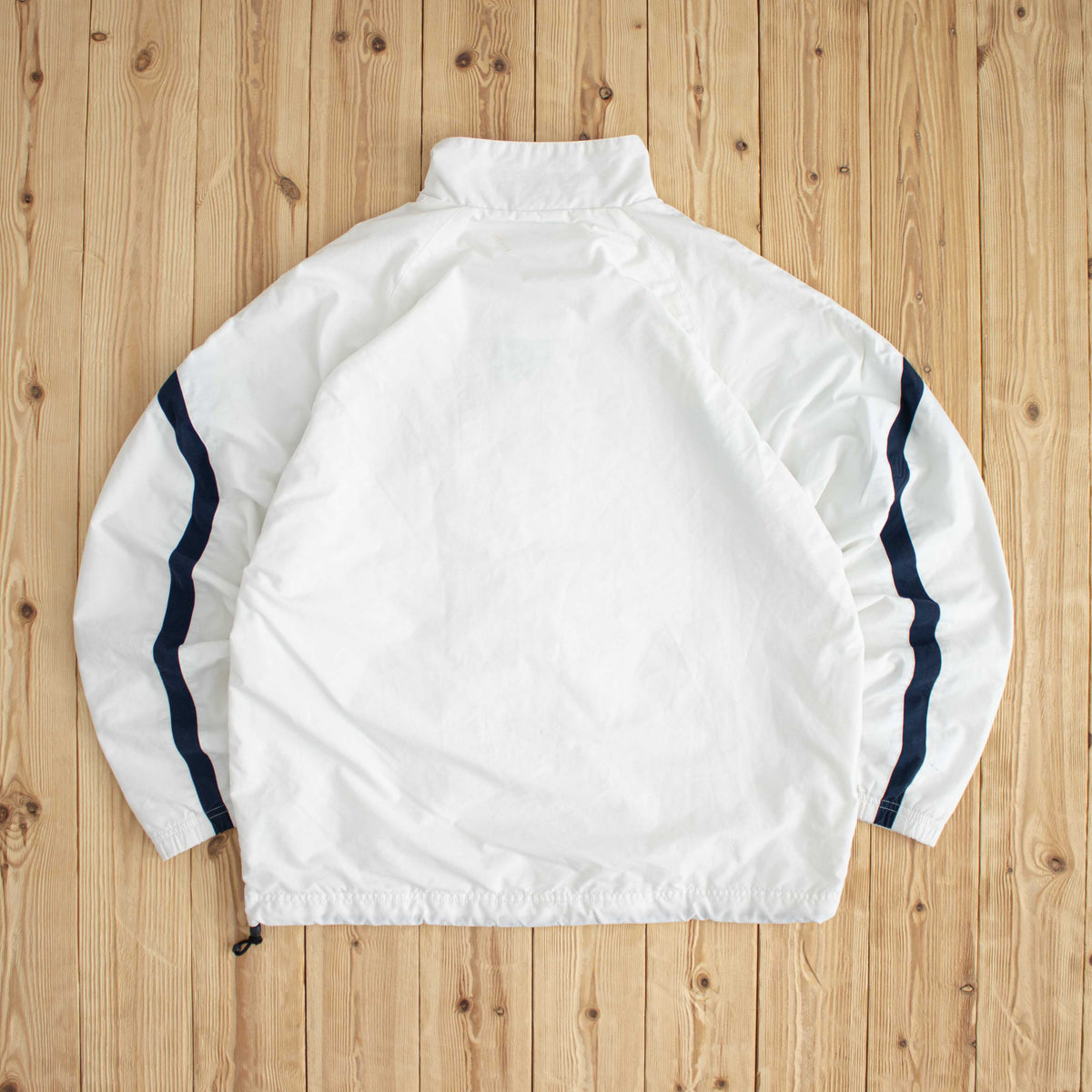 (L) Nike Vintage Swoosh Embroidered Jacket White