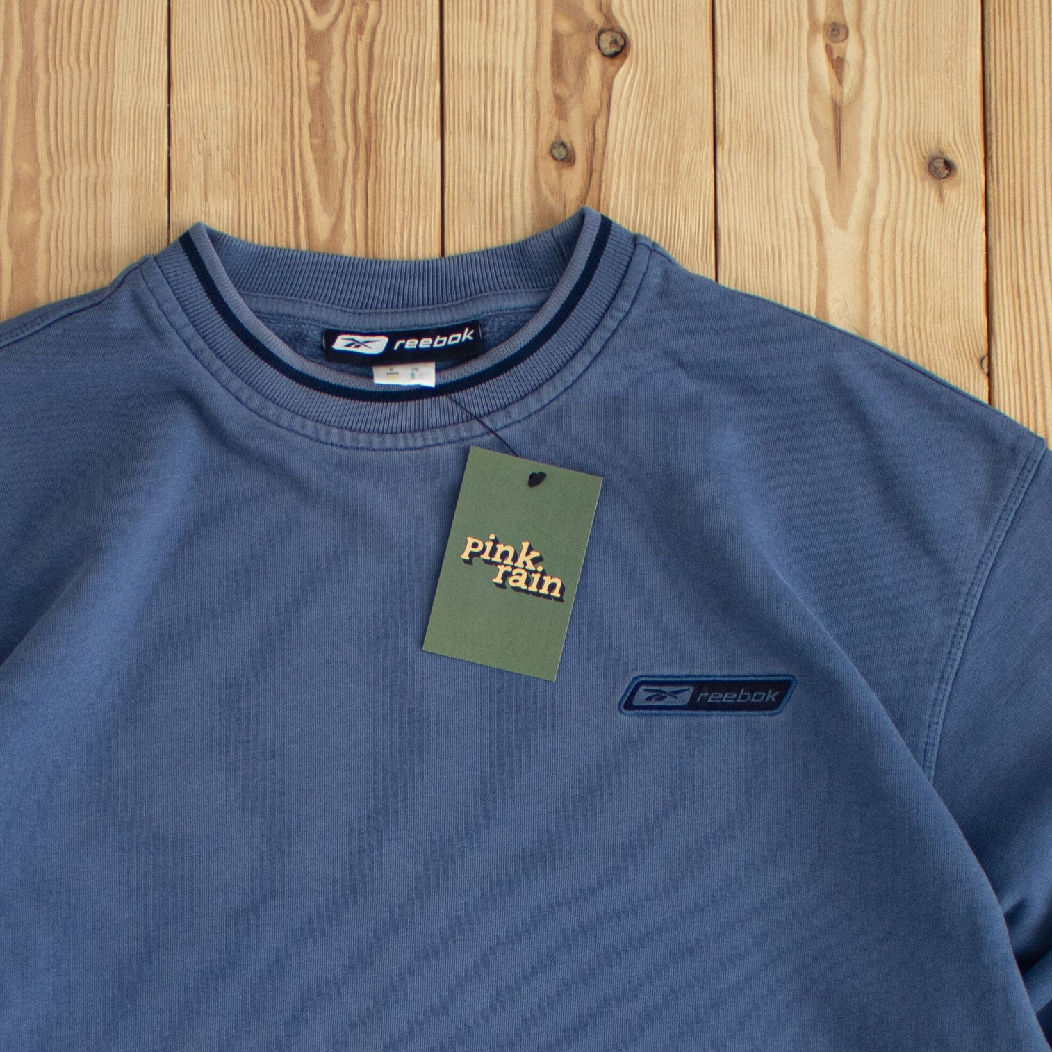(M) Reebok Vintage Essential Embroidered Sweatshirt Blue