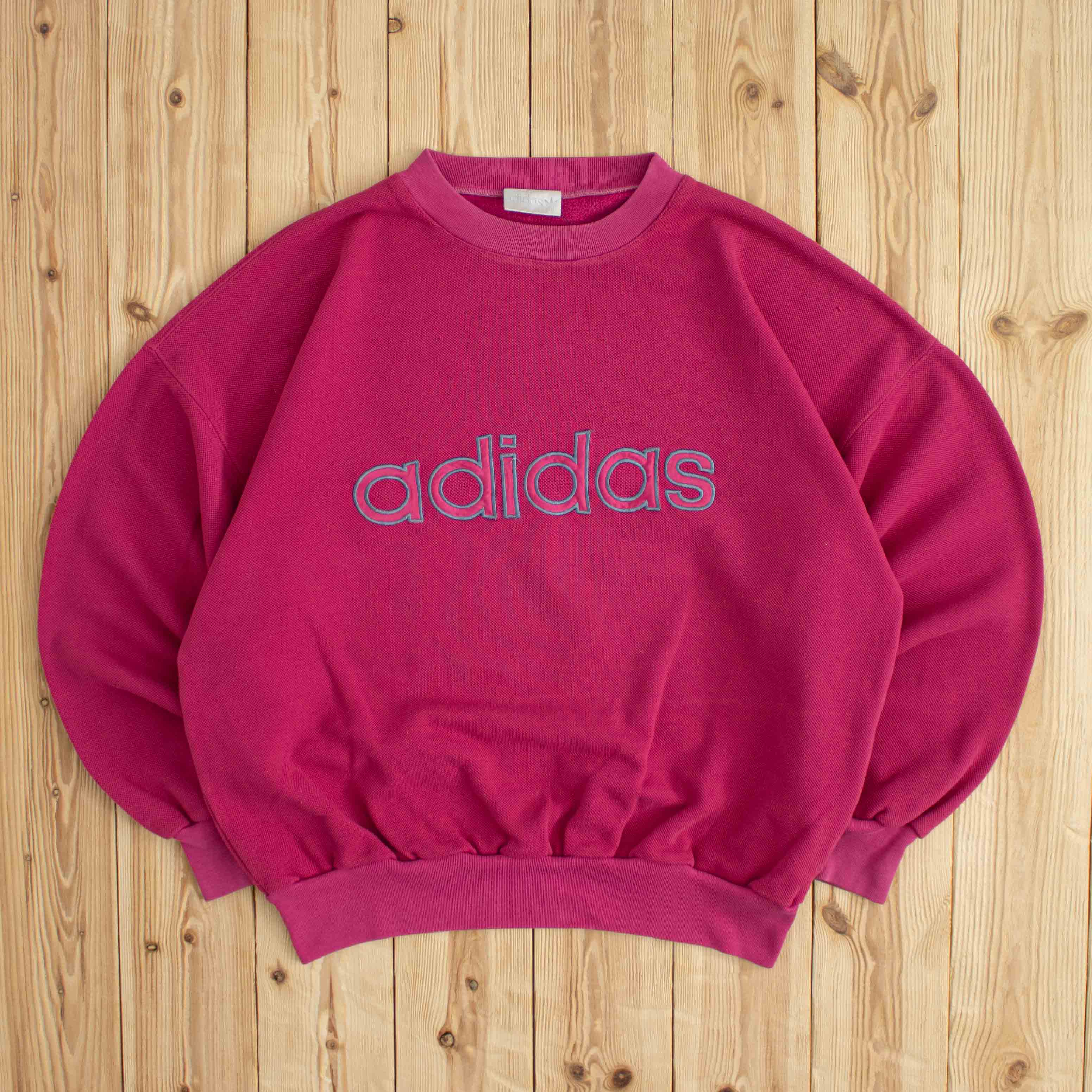 (M) Vintage Adidas Spell Out Embroidered Sweatshirt