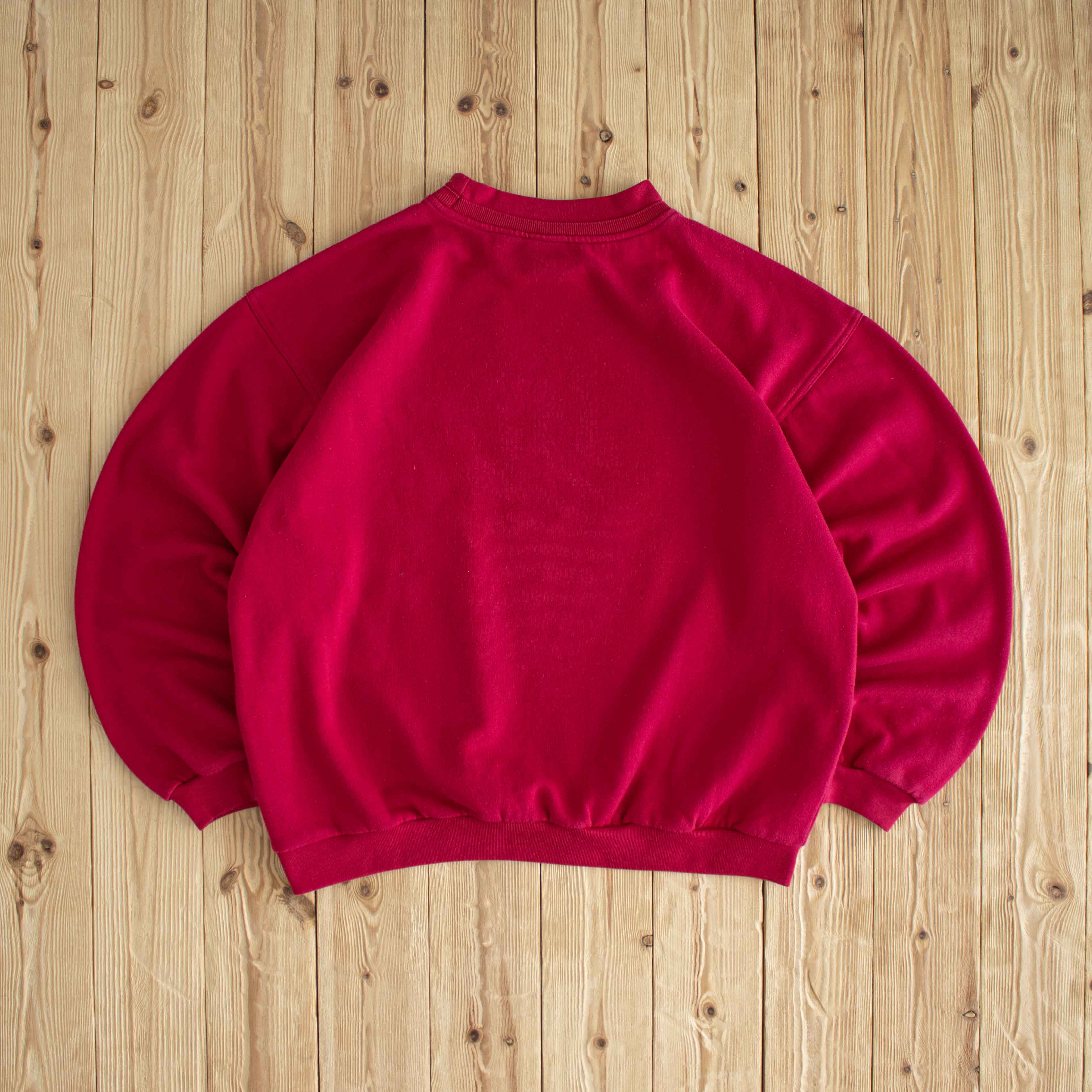 (L/XL) Nike Sports & Fitness Vintage Embroidered Sweatshirt Red Pink
