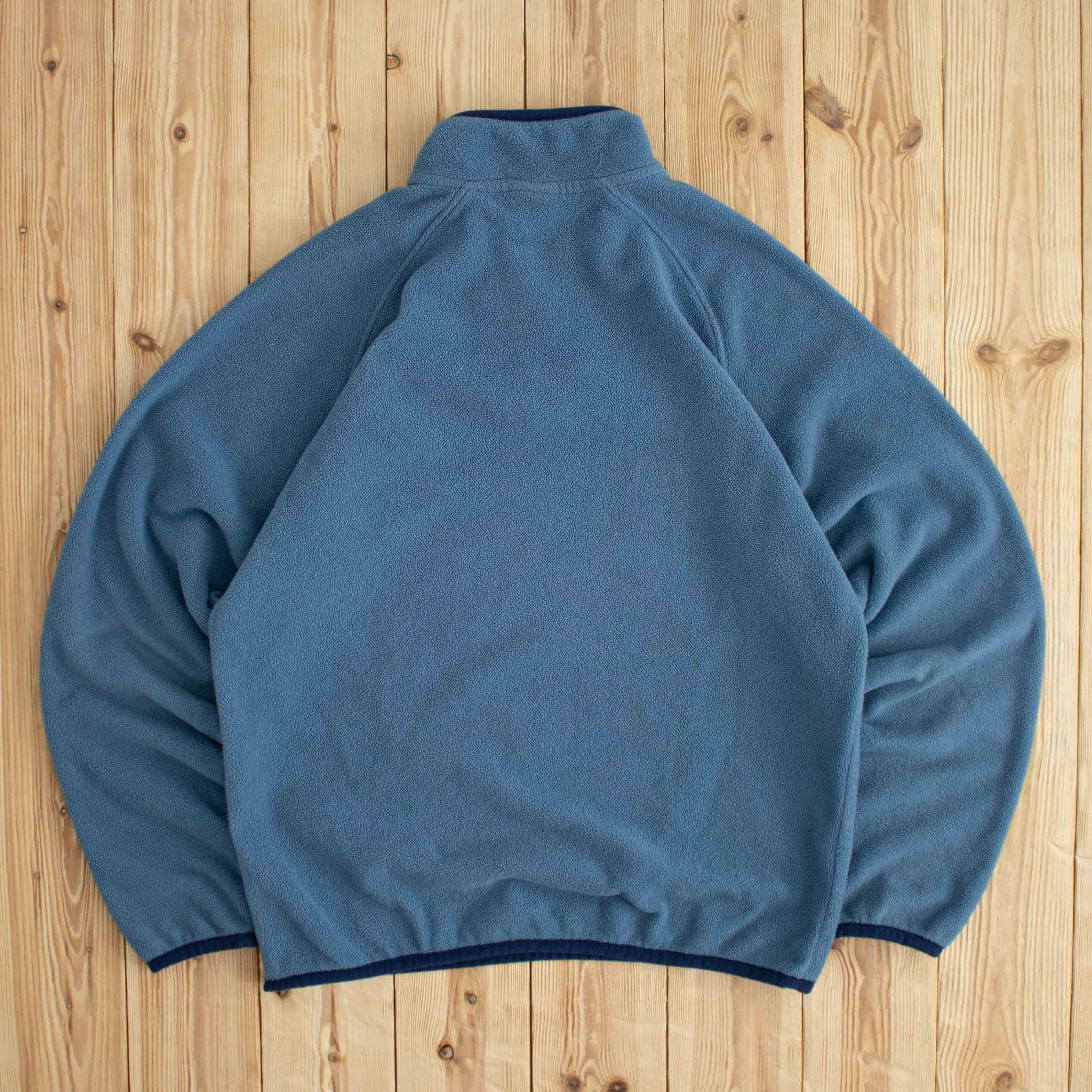 (M) Vintage Nike Embroidered Fleece Quarter-Zip Sweatshirt
