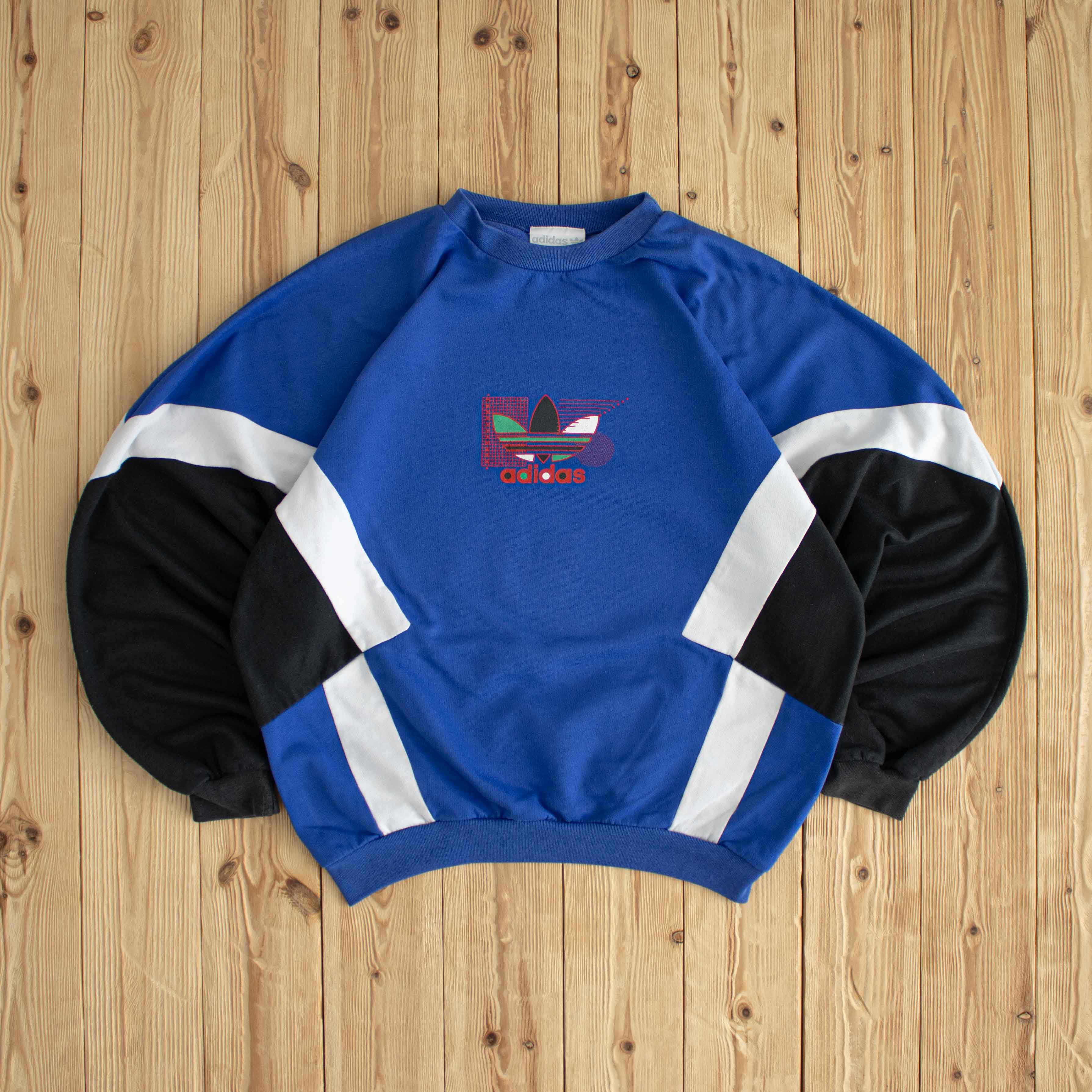 (L) Adidas Vintage Sweatshirt Blue Black