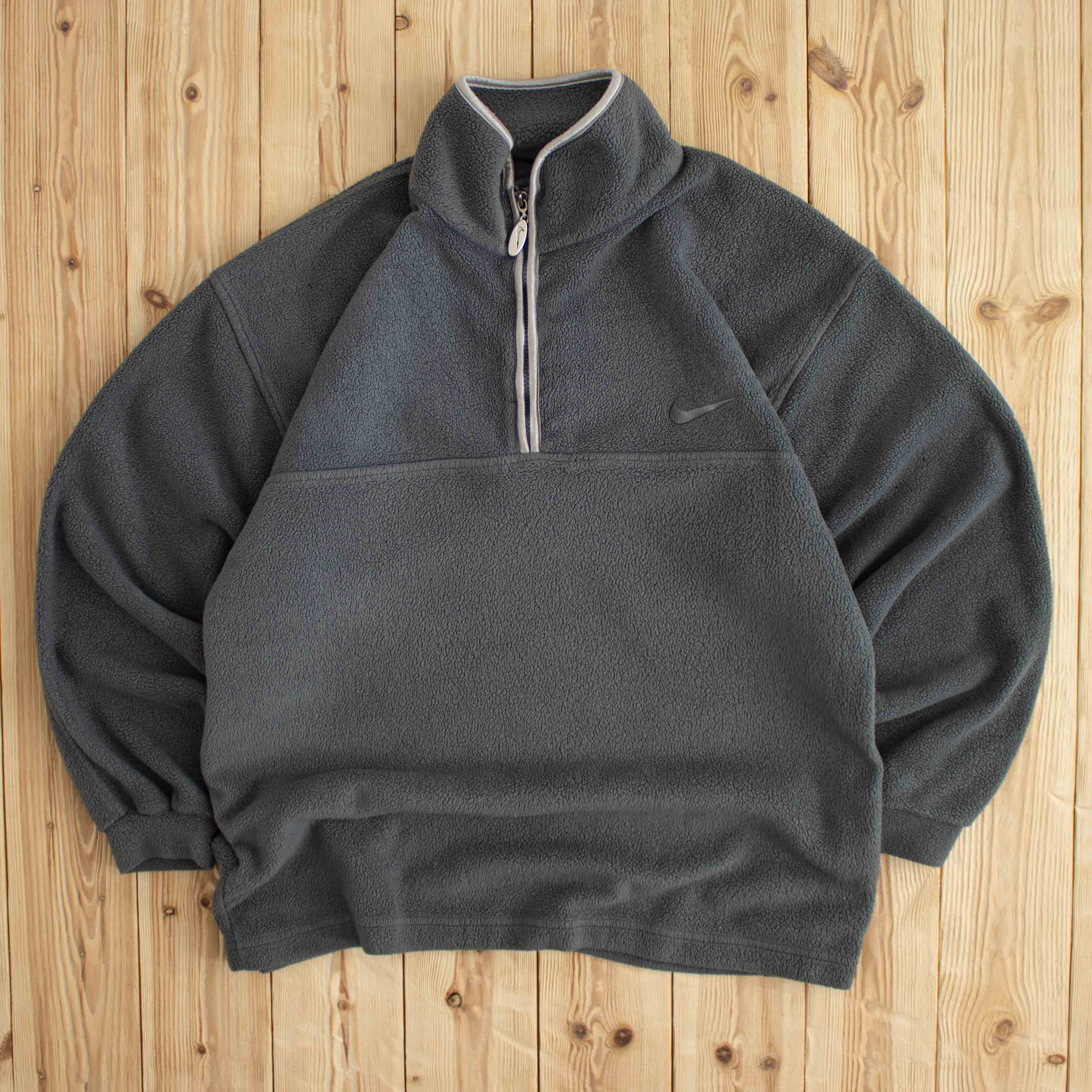 (M) Vintage Nike Essential Embroidered Fleece Quarter-Zip