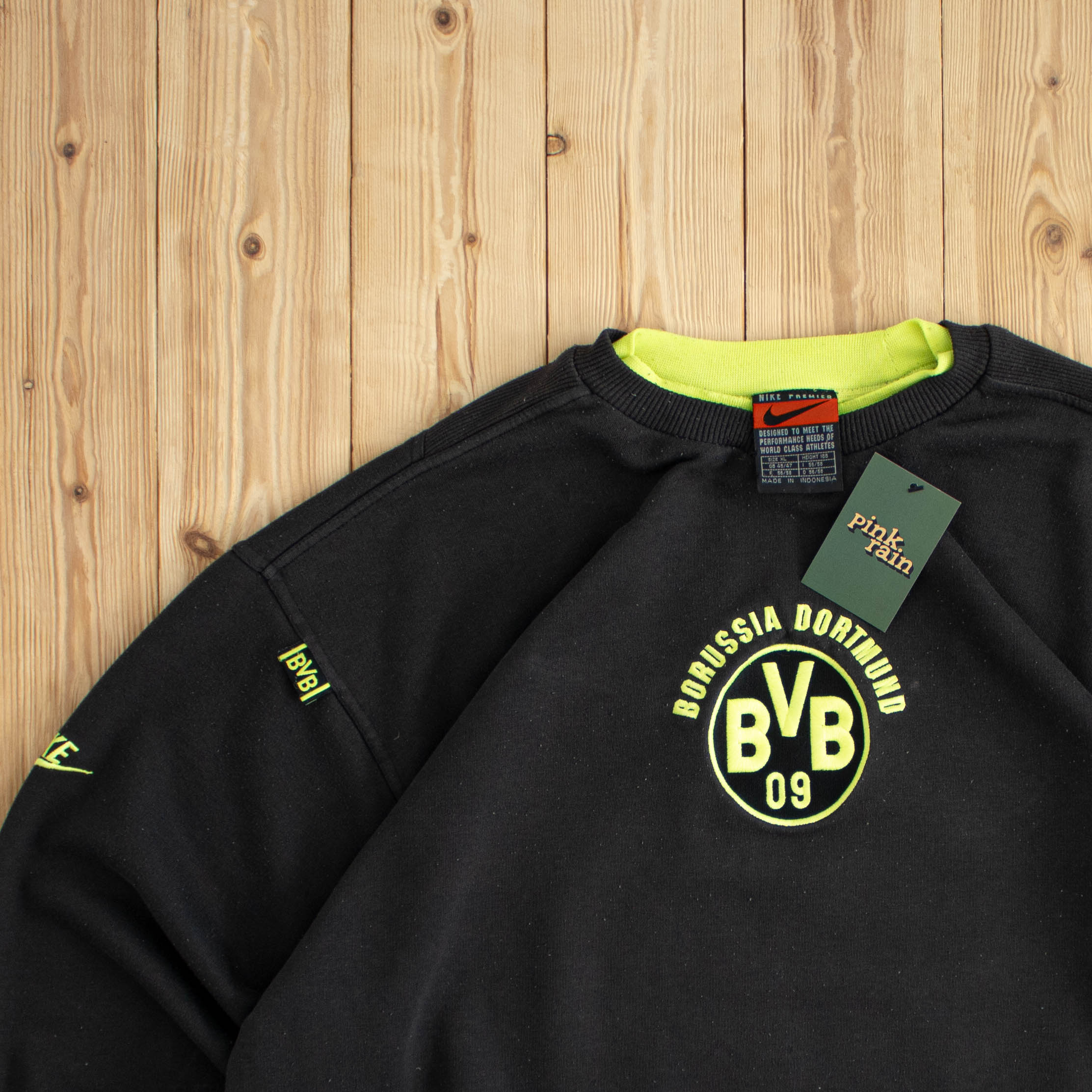 (XL) Vintage Nike Dortmund Borussia Embroidered Sweatshirt