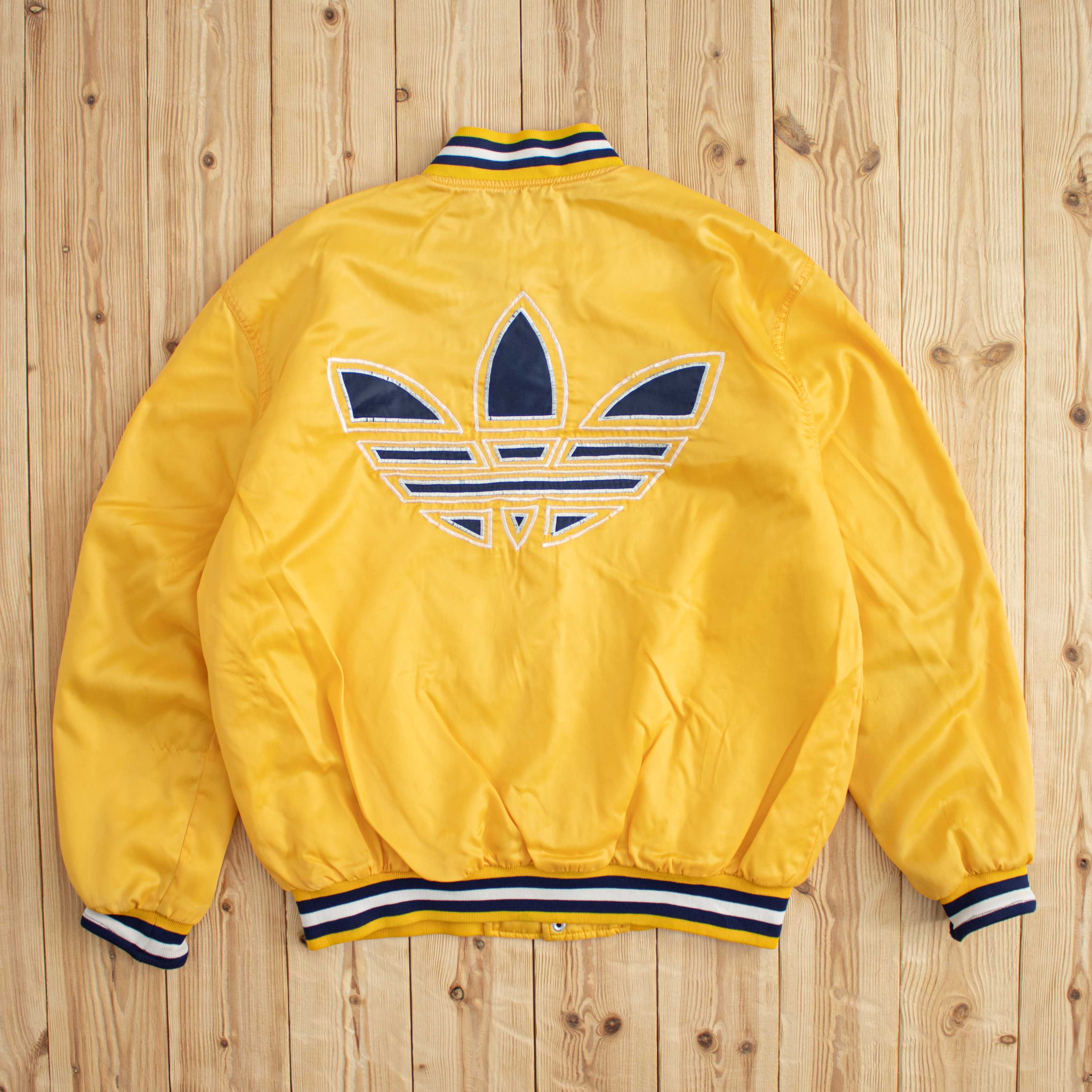 (M) Vintage Adidas Embroidered Varsity Jacket