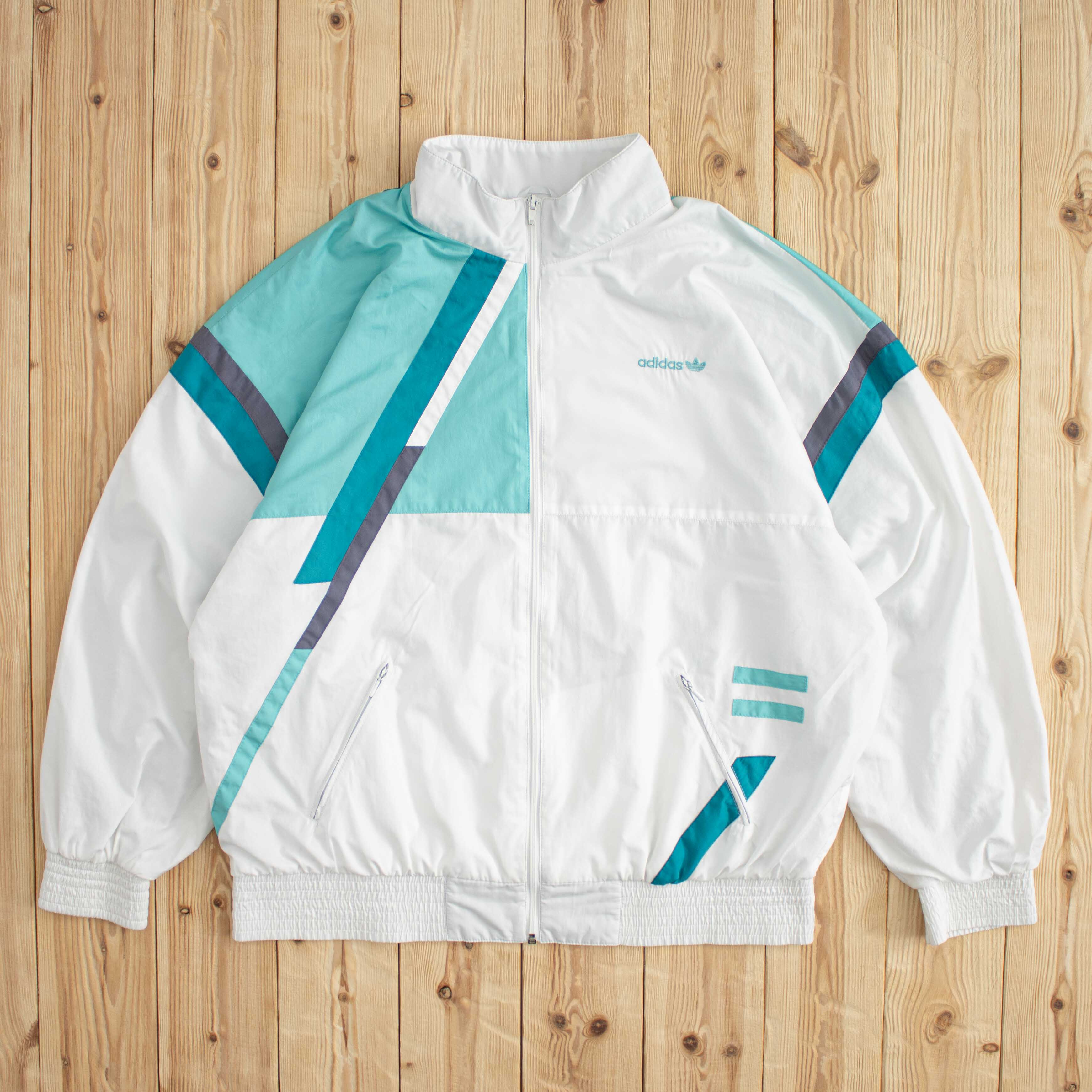 (L) Vintage Adidas Embroidered Jacket