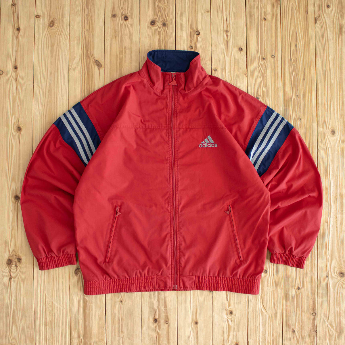 (L) Adidas Vintage Embroidered Jacket Red