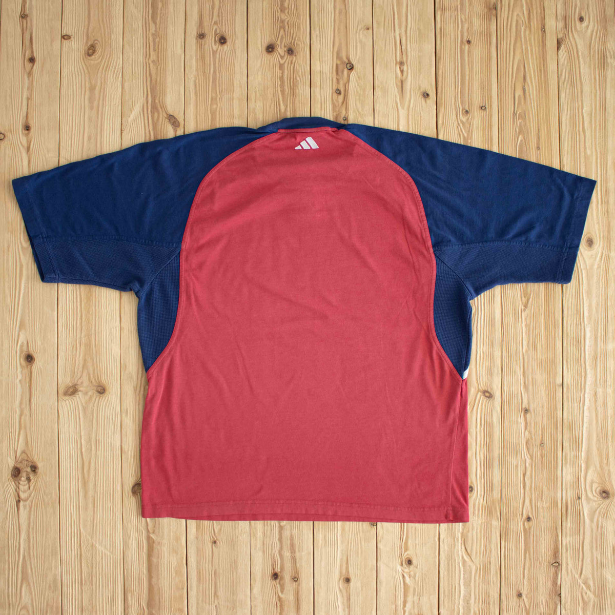 (L) Adidas Vintage Center Logo Embroidered T-Shirt Red
