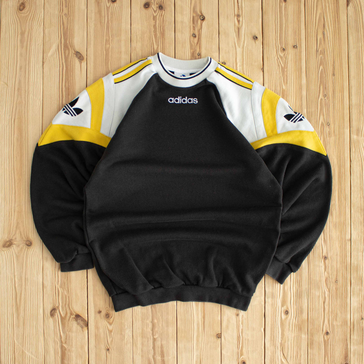 (S) Adidas Vintage Embroidered Sweatshirt Black