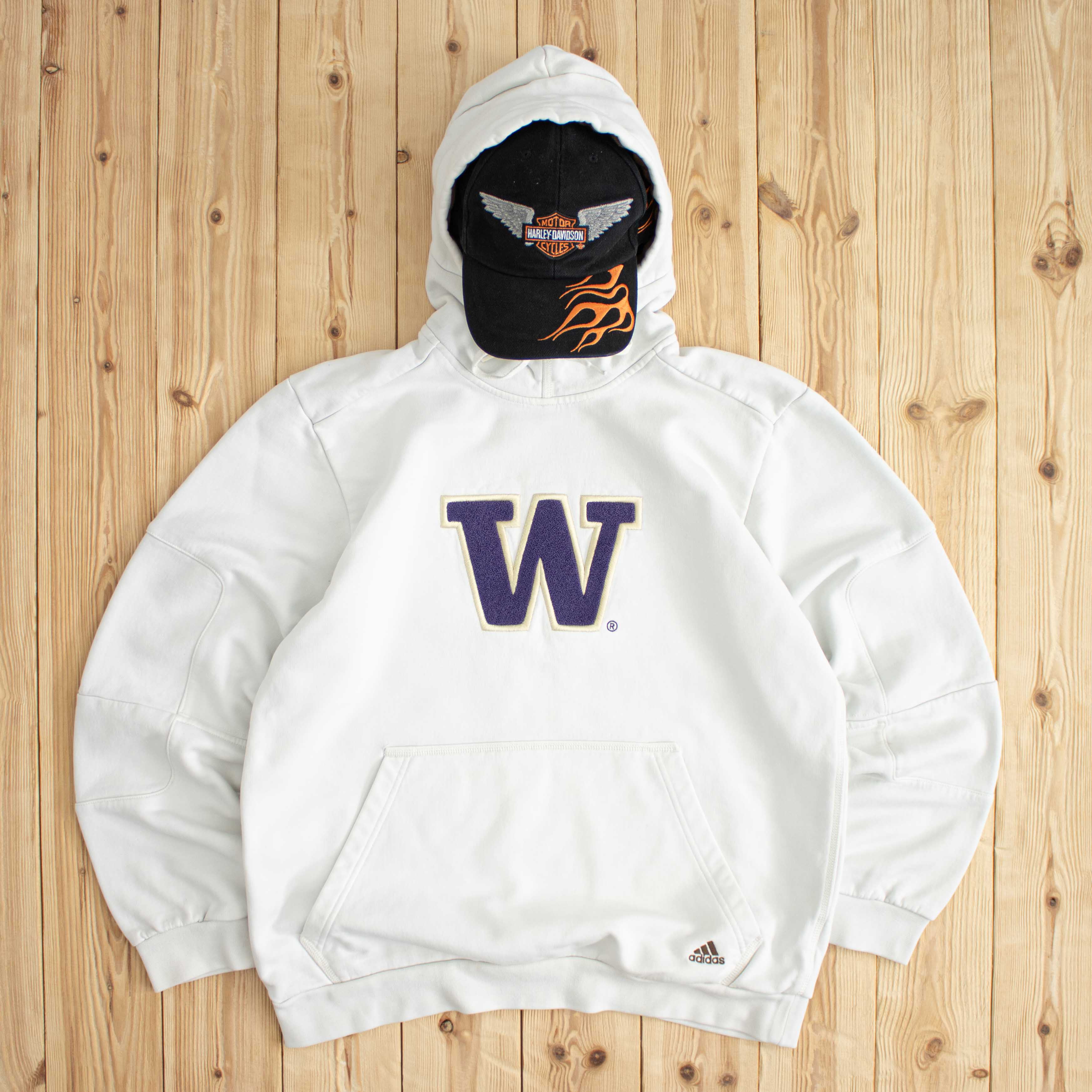 (M) Vintage Adidas W Embroidered Hoodie