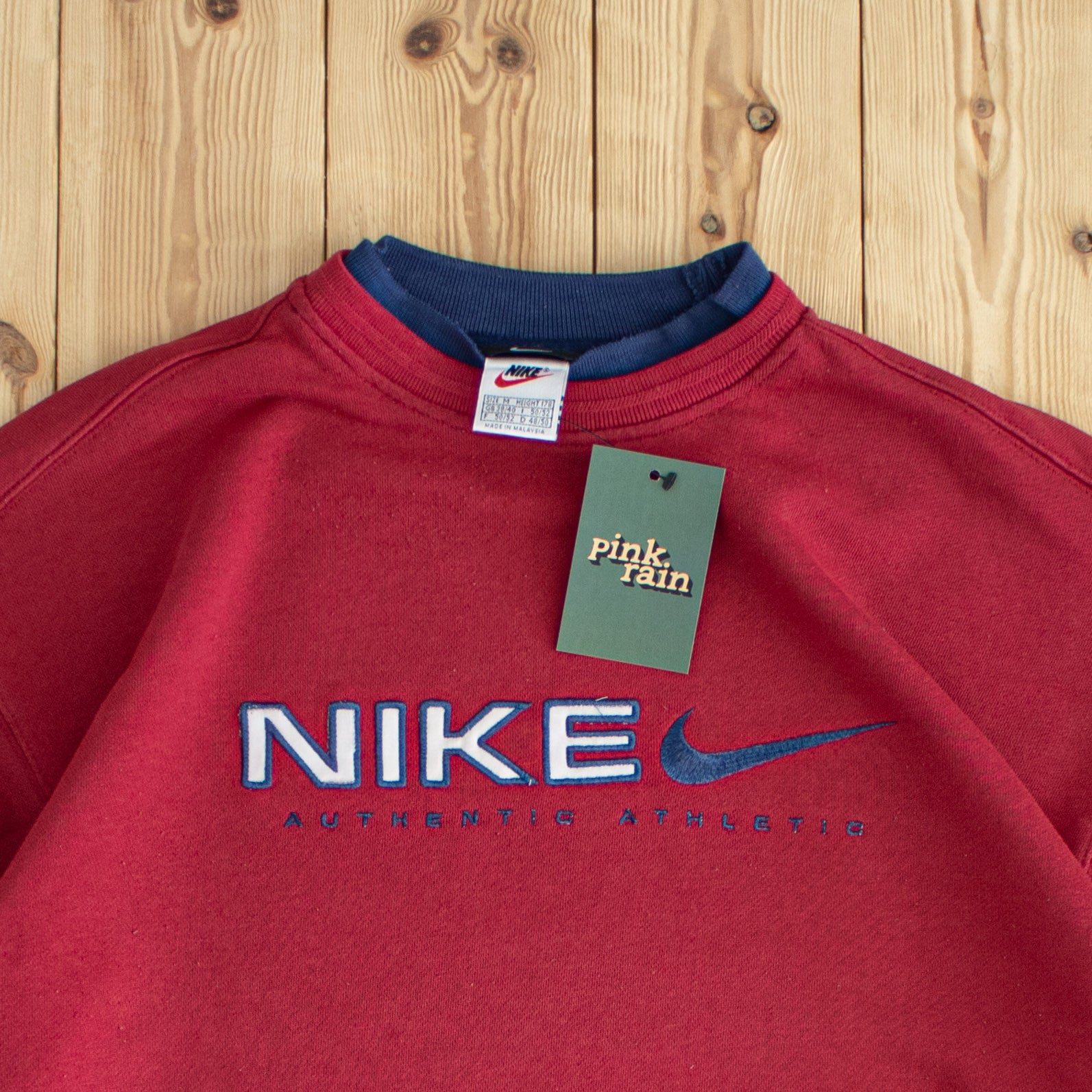 (M/L) Nike Authentic Athletic Vintage Embroidered Sweatshirt Red