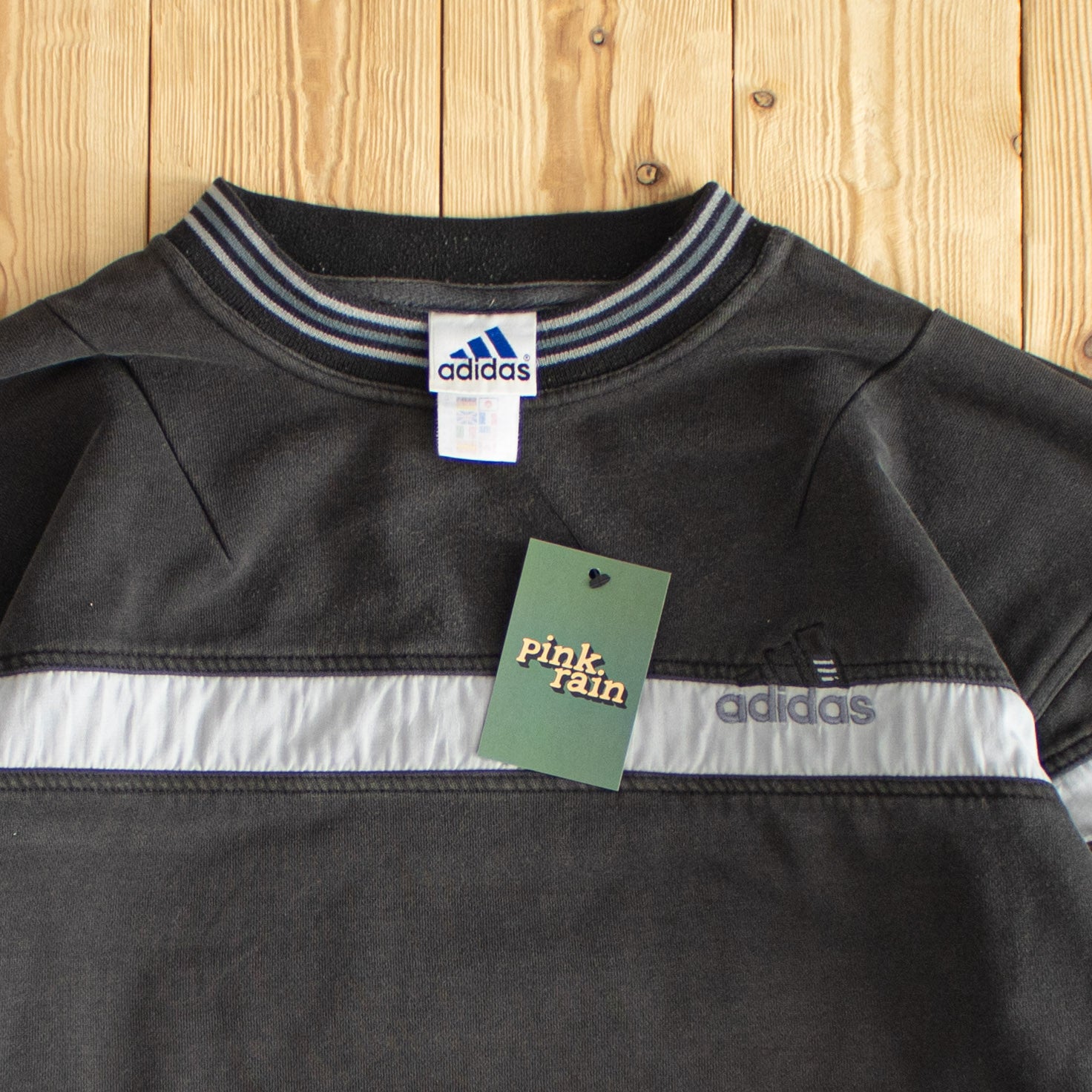 (M) Adidas Vintage Back Logo Embroidered Sweatshirt Gray