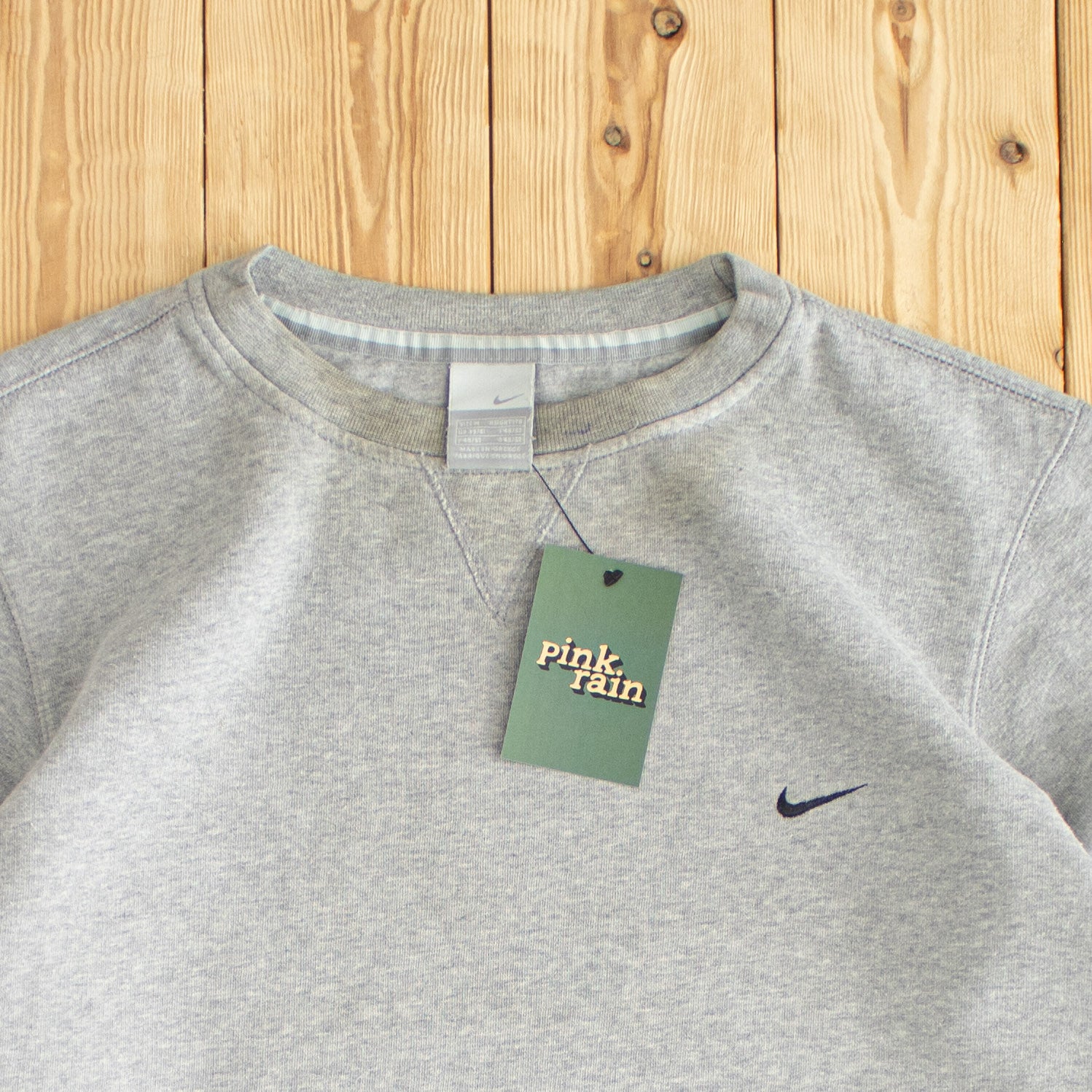 (M/L) Nike Vintage Essential Embroidered Sweatshirt Gray
