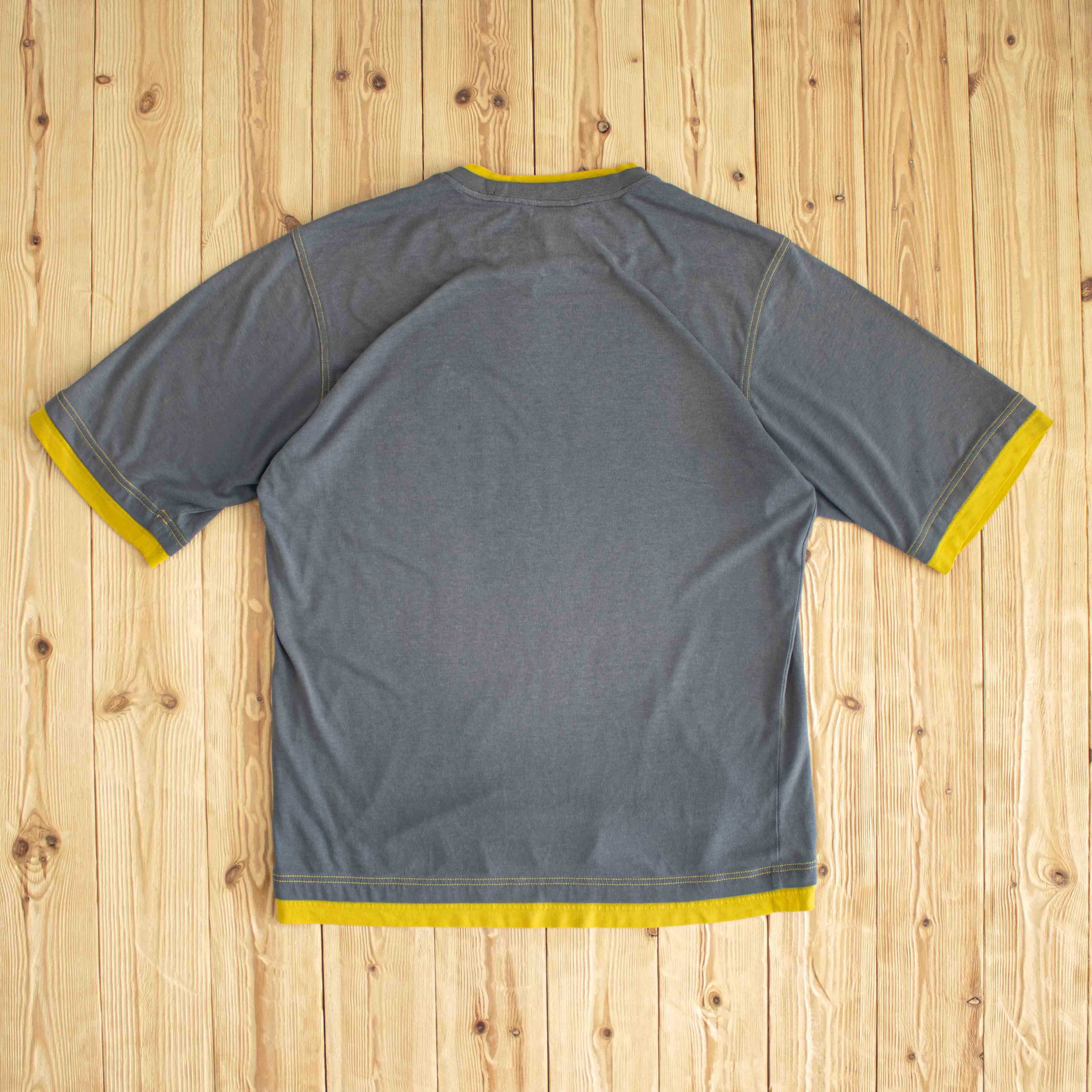 (L) Adidas Vintage Essential Embroidered T-Shirt Gray