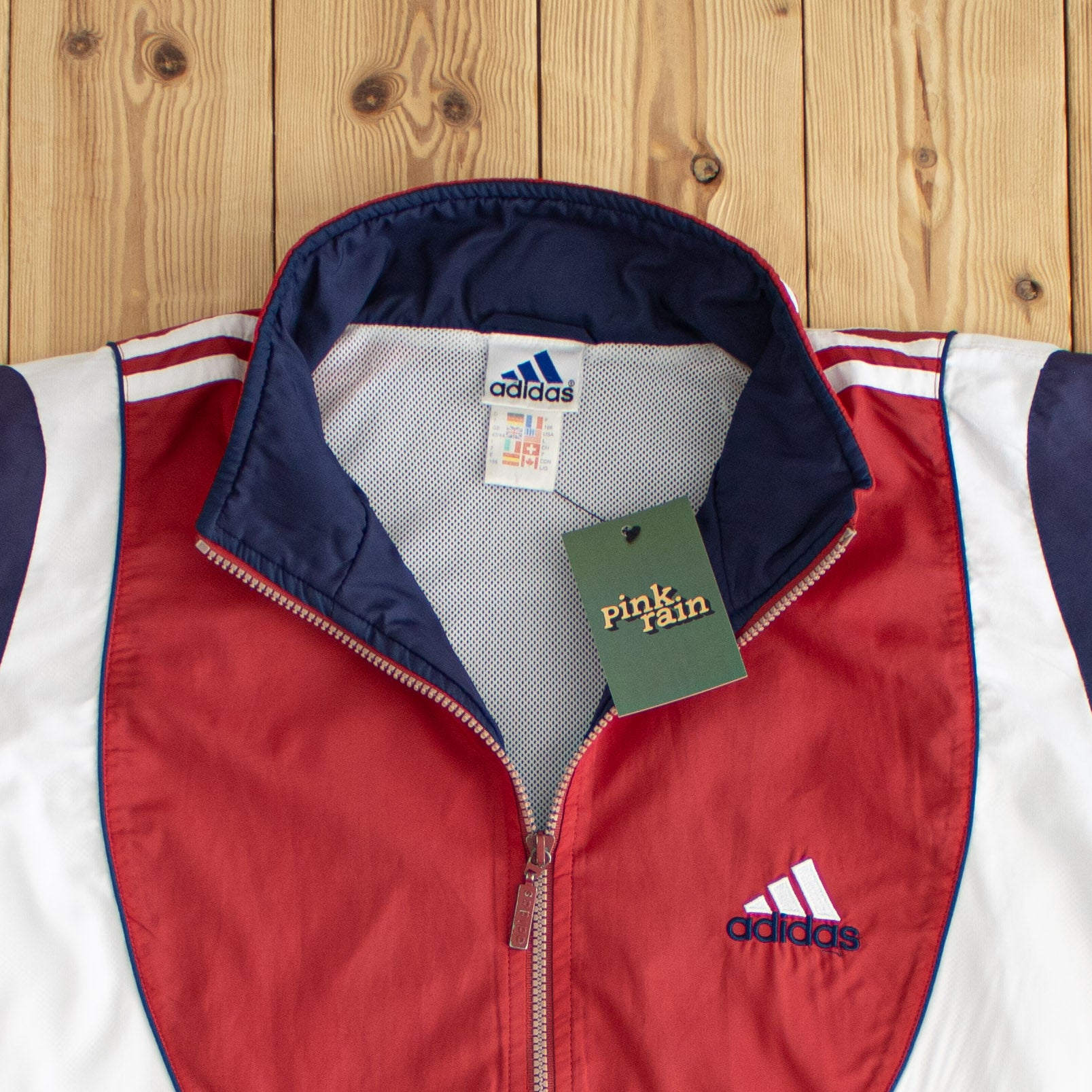 (L/XL) Adidas Vintage Essential Embroidered Jacket Red Blue