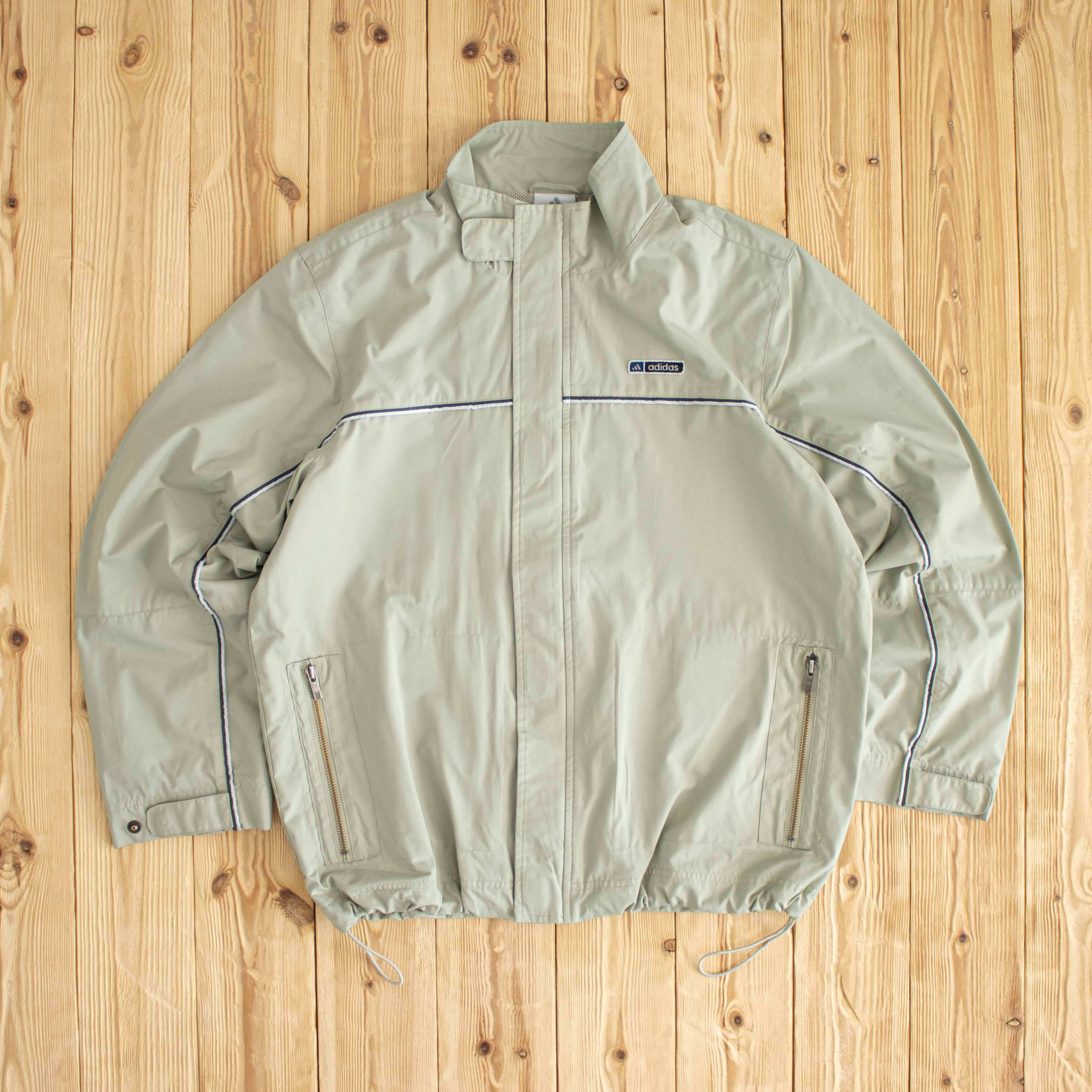 (M) Adidas Vintage Embroidered Jacket Beige