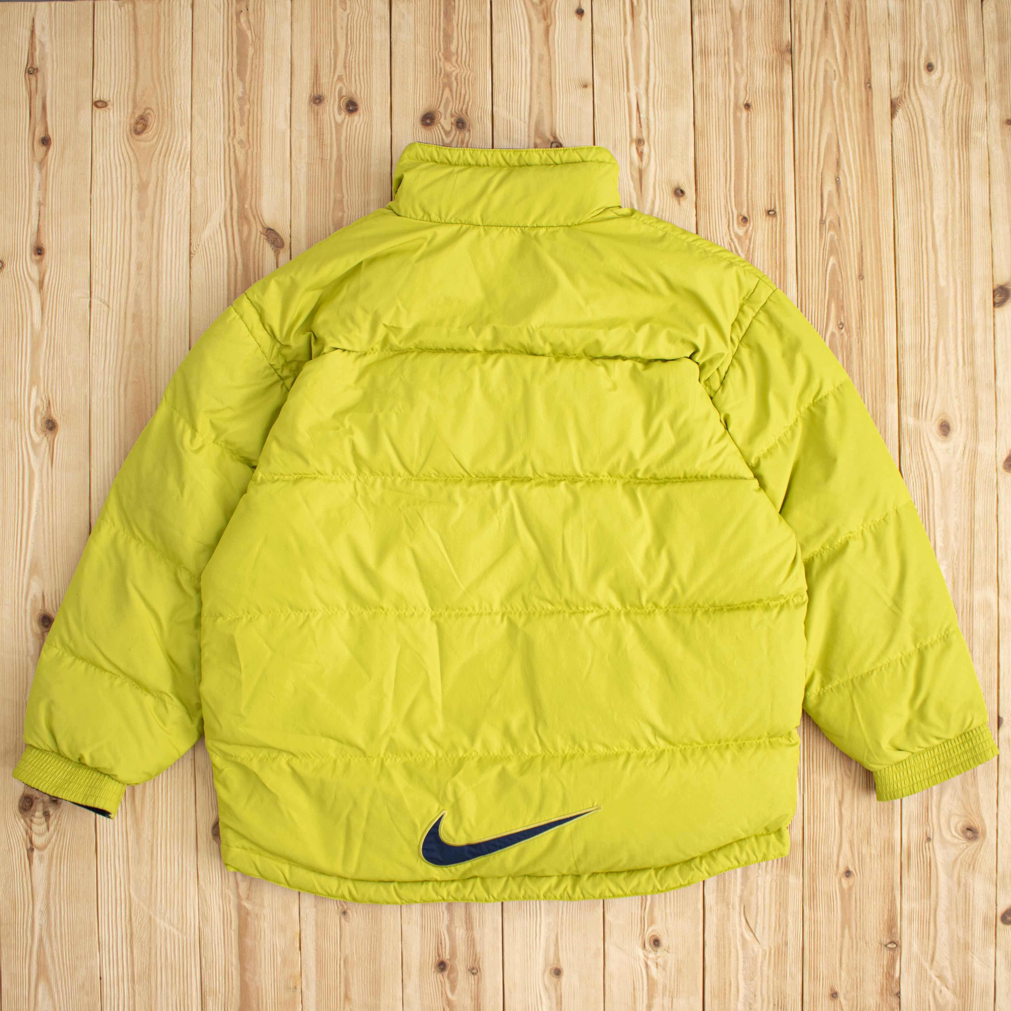 (M) Vintage Nike Essential Embroidered Puffer Jacket