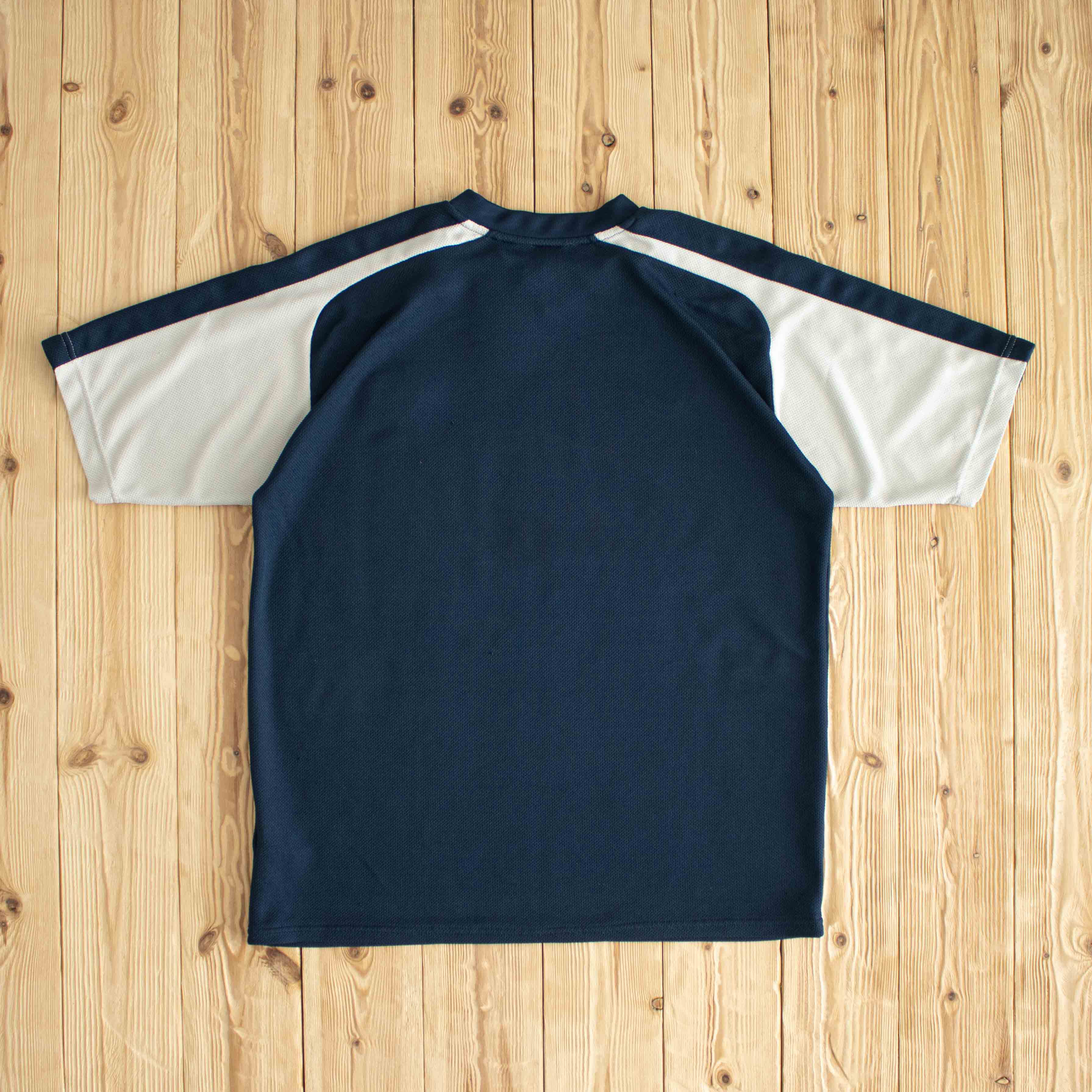 (M) Nike Manchester United Vintage Embroidered T-Shirt Blue