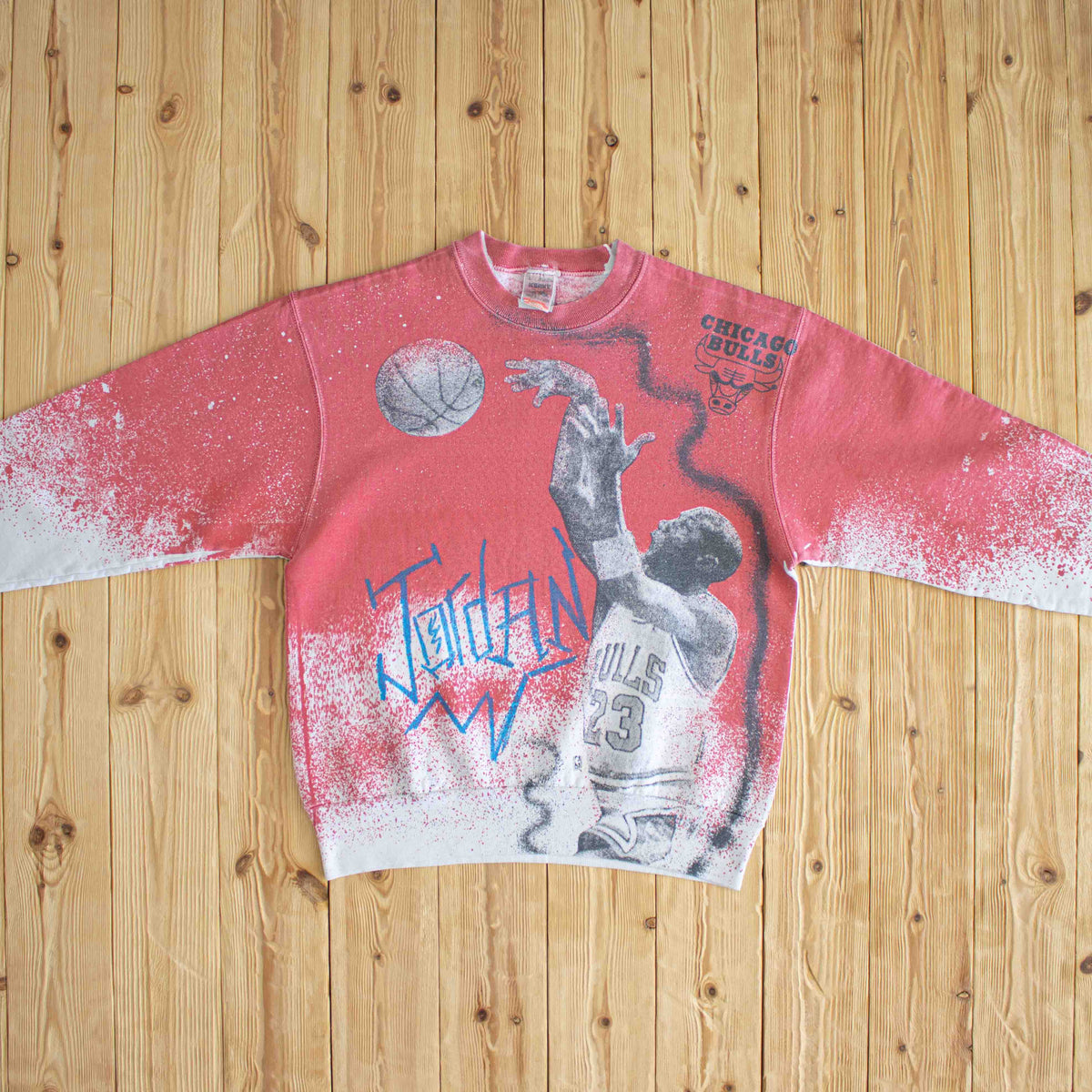 (M) Michael Jordan Chicago Bulls Vintage All Over Print Sweatshirt Pink White
