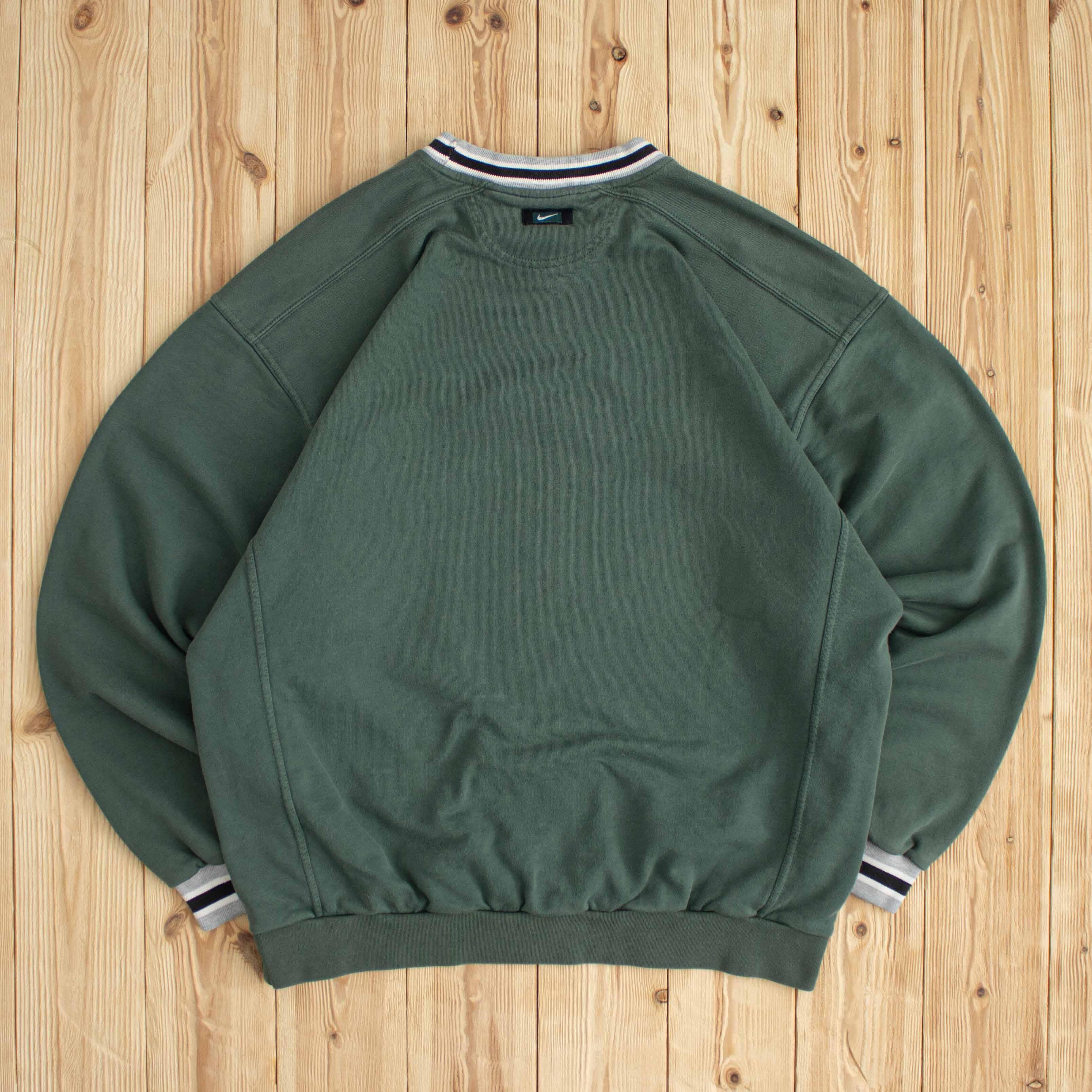 (L) Vintage Nike Swoosh Embroidered Sweatshirt