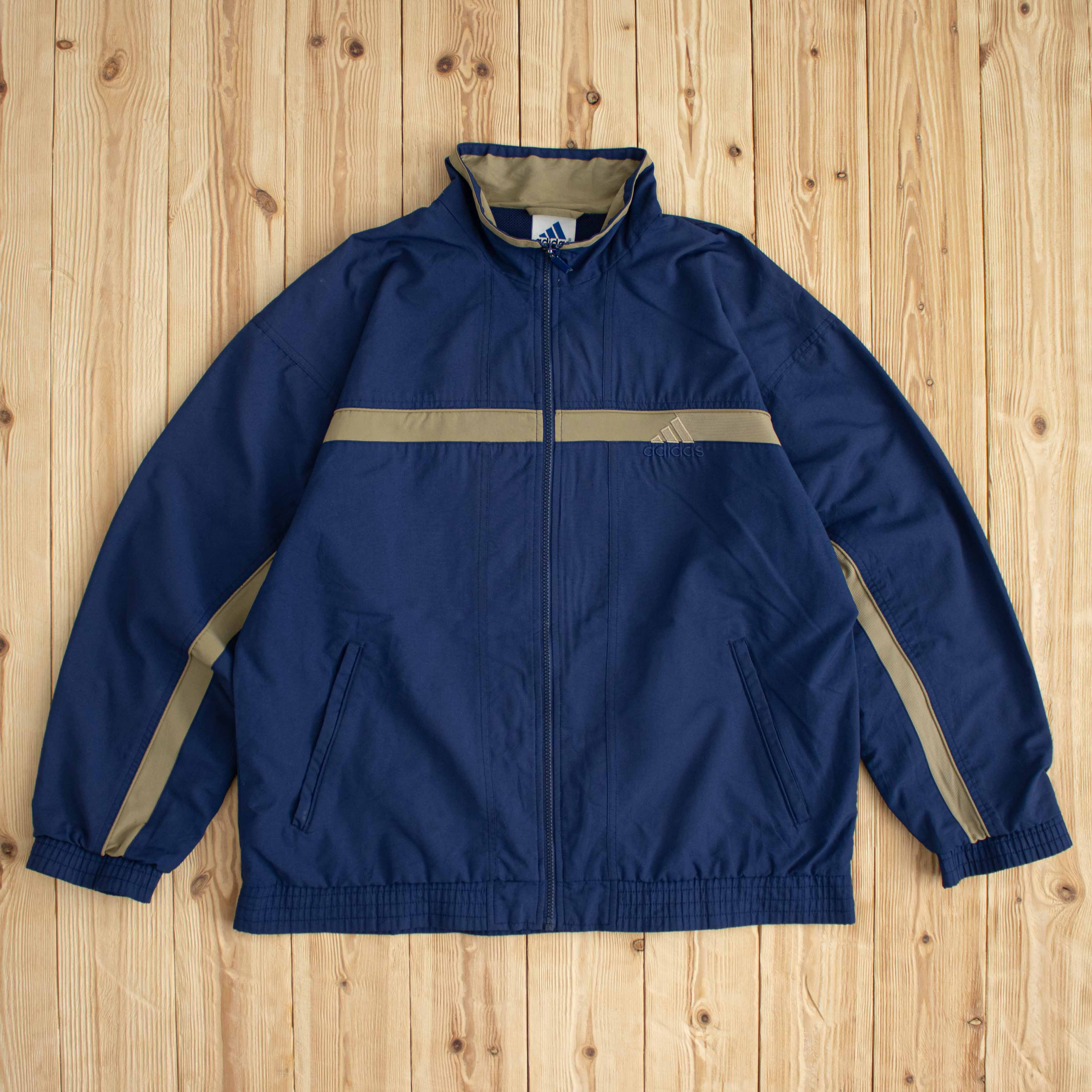 (M) Vintage Adidas Essential Embroidered Jacket