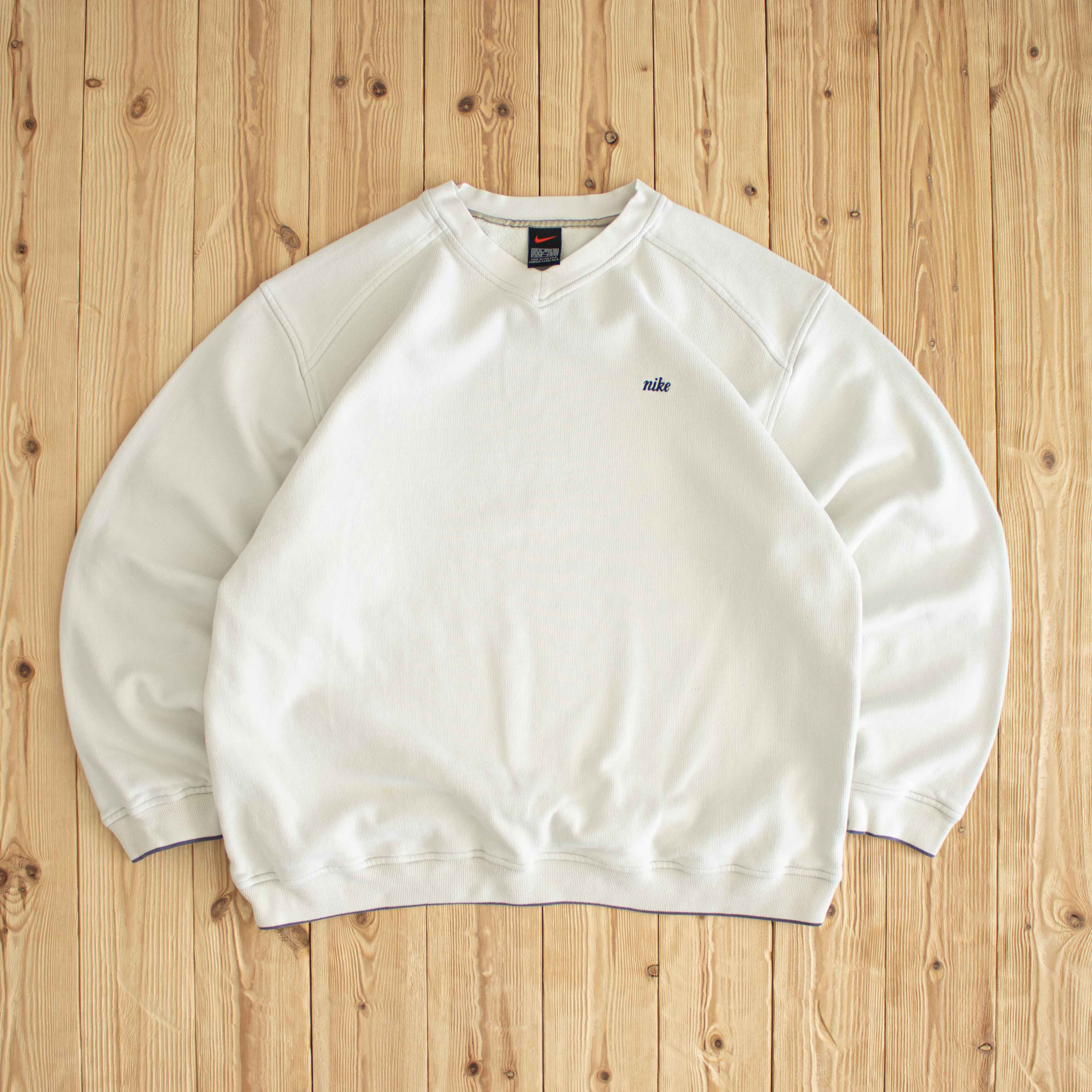 (L/XL) Nike Vintage Essential Embroidered Sweatshirt White