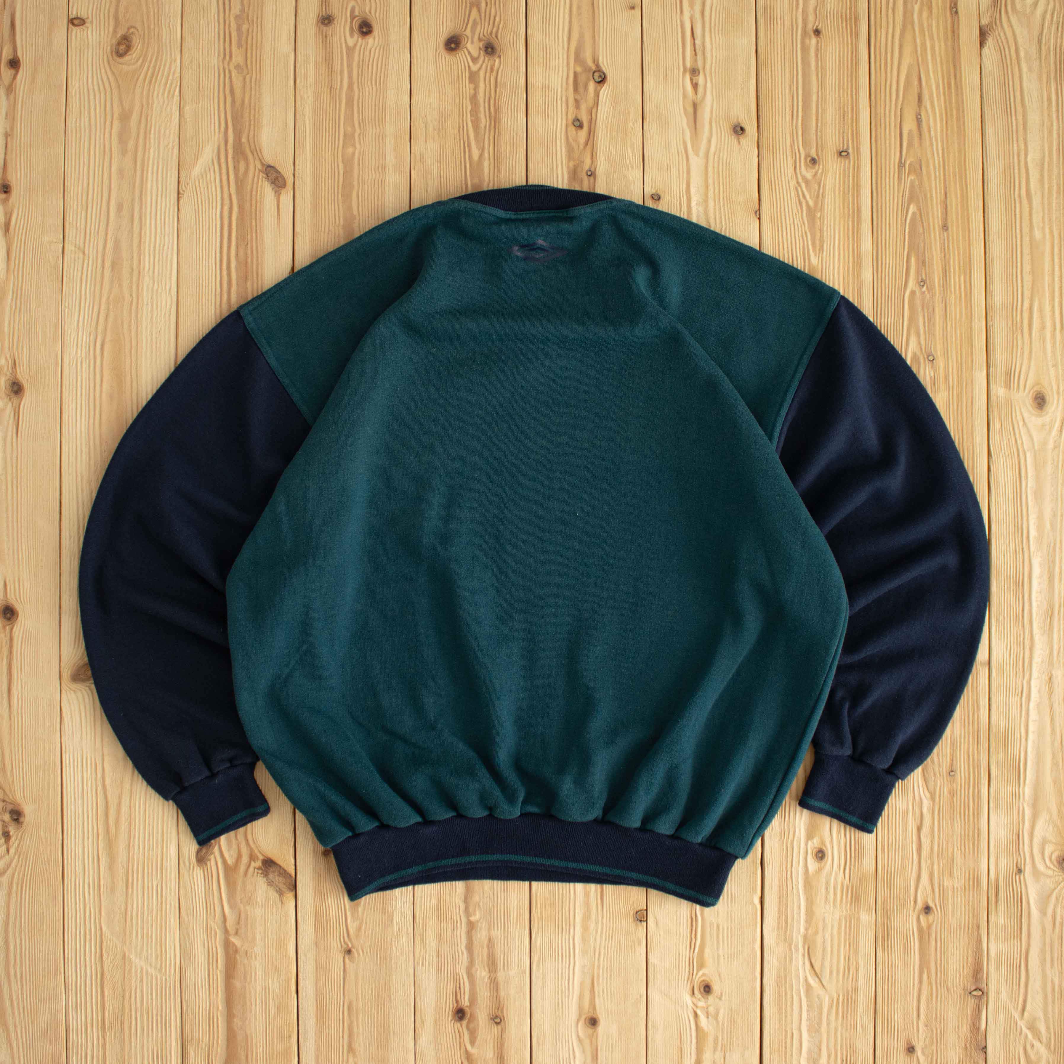 (L) Umbro Spell Out Vintage Sweatshirt Green