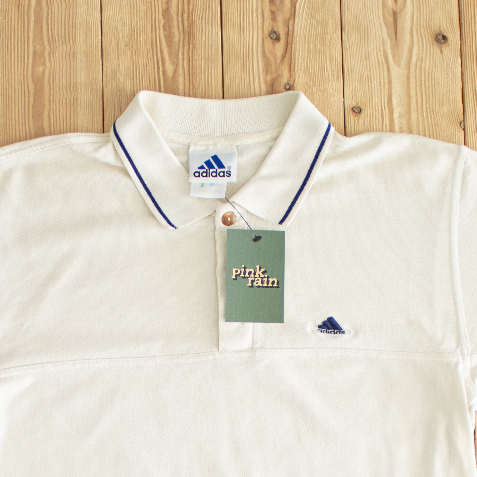 (M) Adidas Vintage Embroidered Button Up Polo T-Shirt Beige